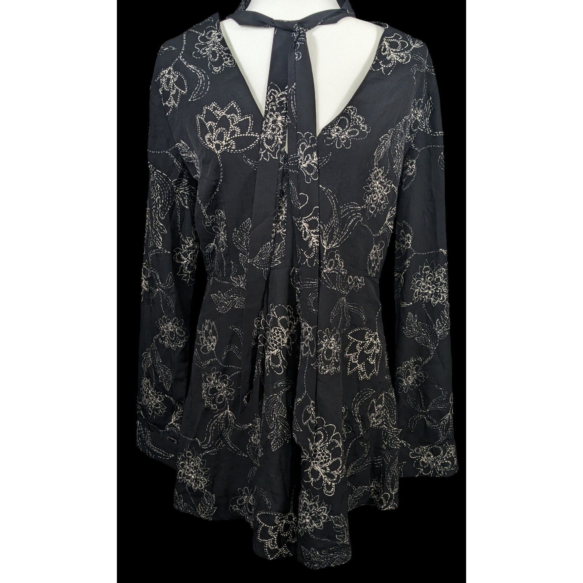 Other Gothic Floral Tie Neck Romper by Missguided Size 32" / US 10 / IT 46 - 1 Thumbnail