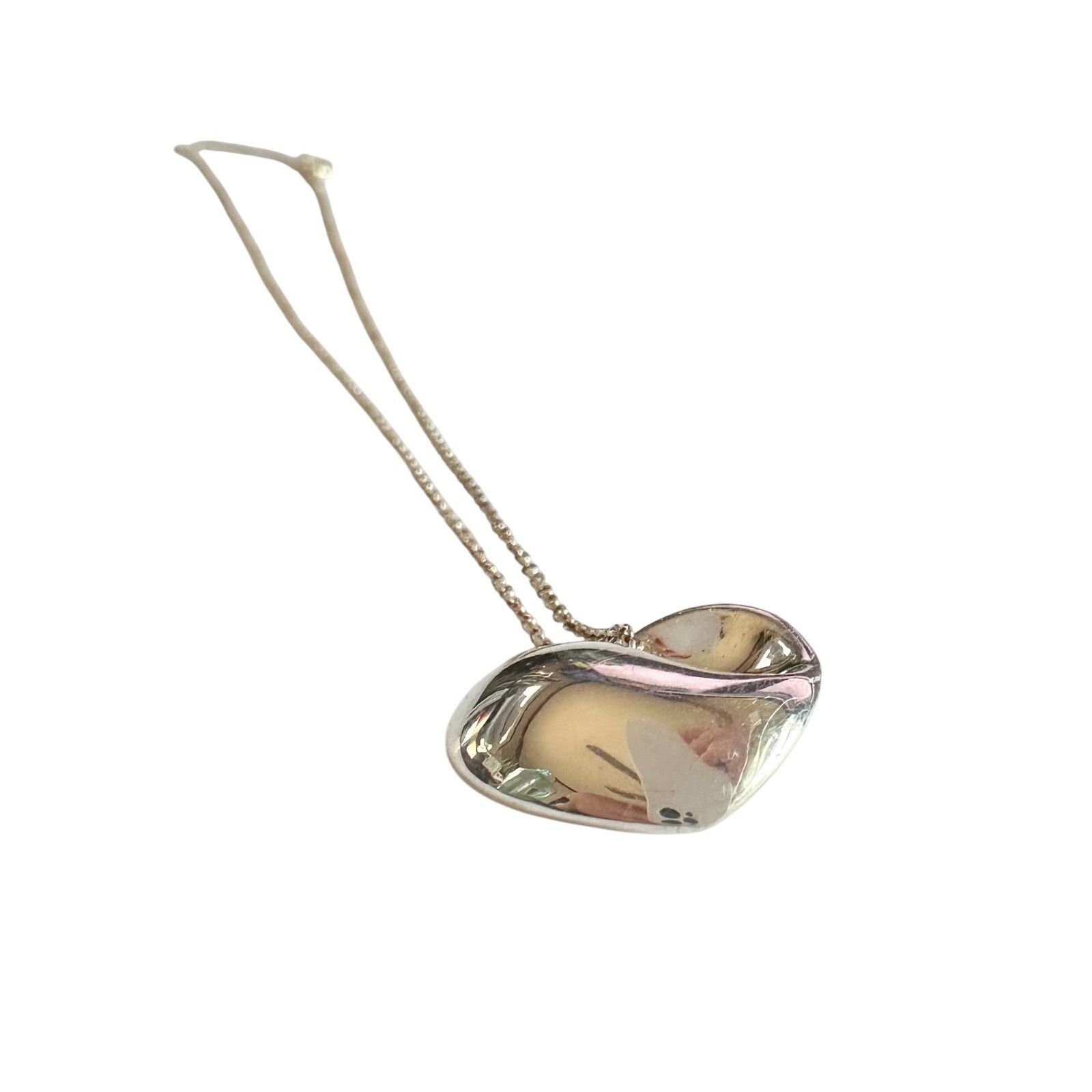 Tiffany & Co. Tiffany & Co Puffy Heart (or folded heart) Necklace - 15" Size ONE SIZE - 6 Thumbnail