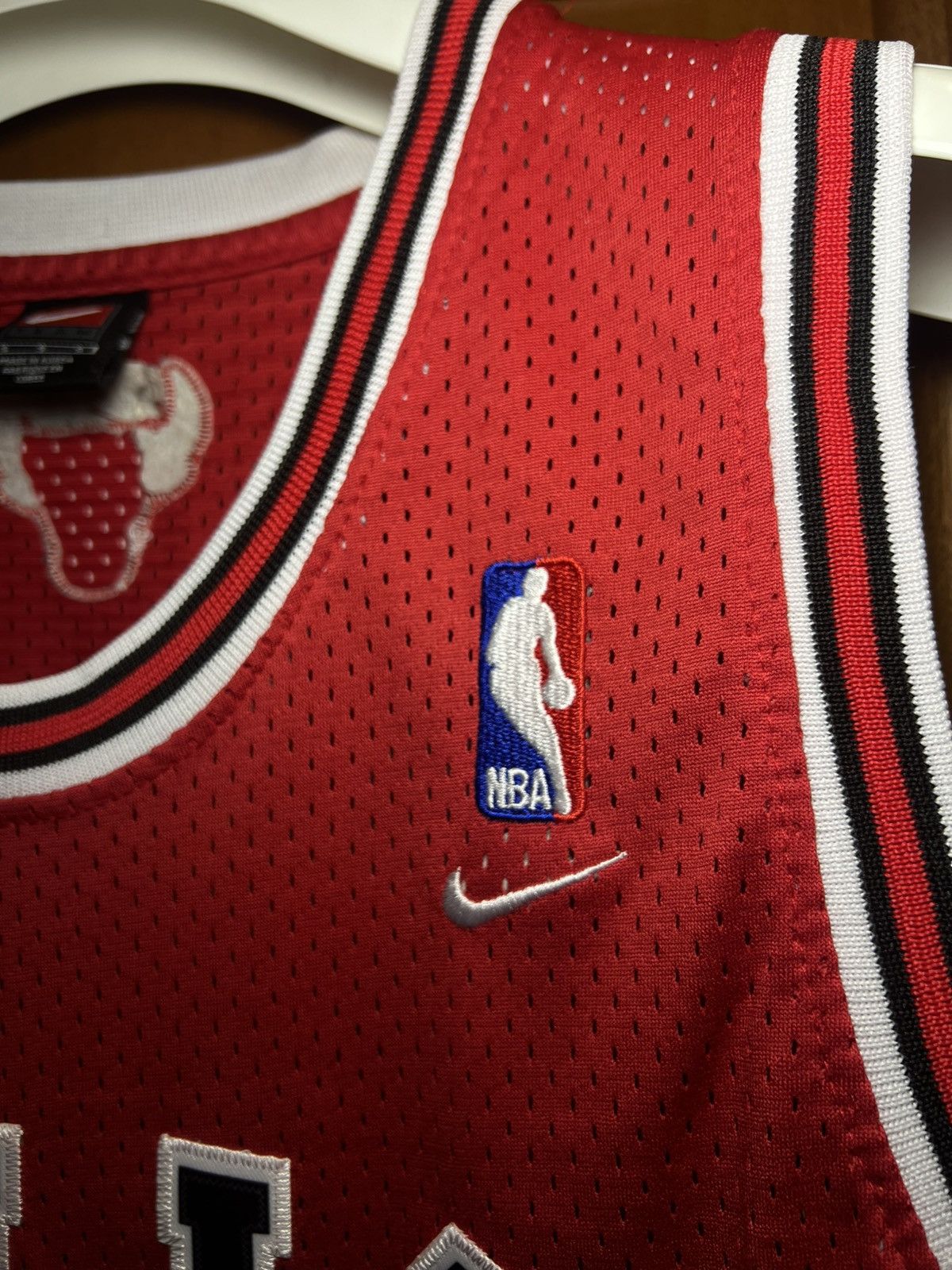 Nike offers🤝 Nike x NBA Bulls 23 Jordan Vintage Jersey Size US M / EU 48-50 / 2 - 2 Thumbnail