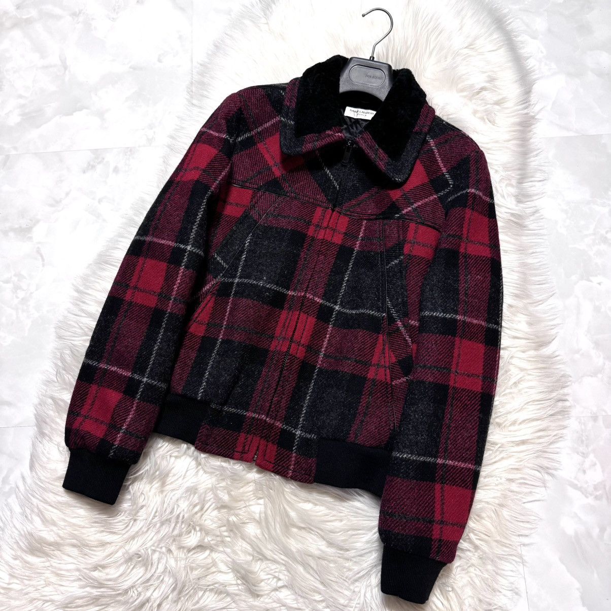 Saint Laurent Paris Saint Laurent Paris, fur collar, check pattern jacket Size US S / EU 44-46 / 1 - 7 Thumbnail