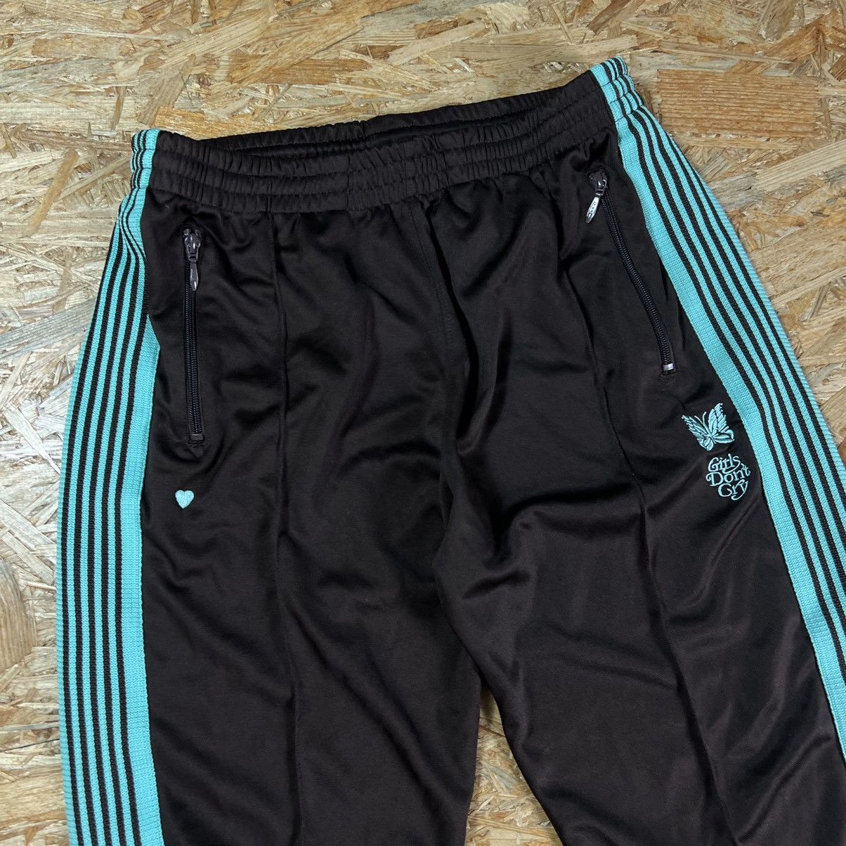 Girls Don't Cry × Japanese Brand × Needles NEEDLES X GIRLS DONT CRY SWEATPANTS TROUSERS PANTS STRAIGHT Size US 36 / EU 52 - 10 Thumbnail