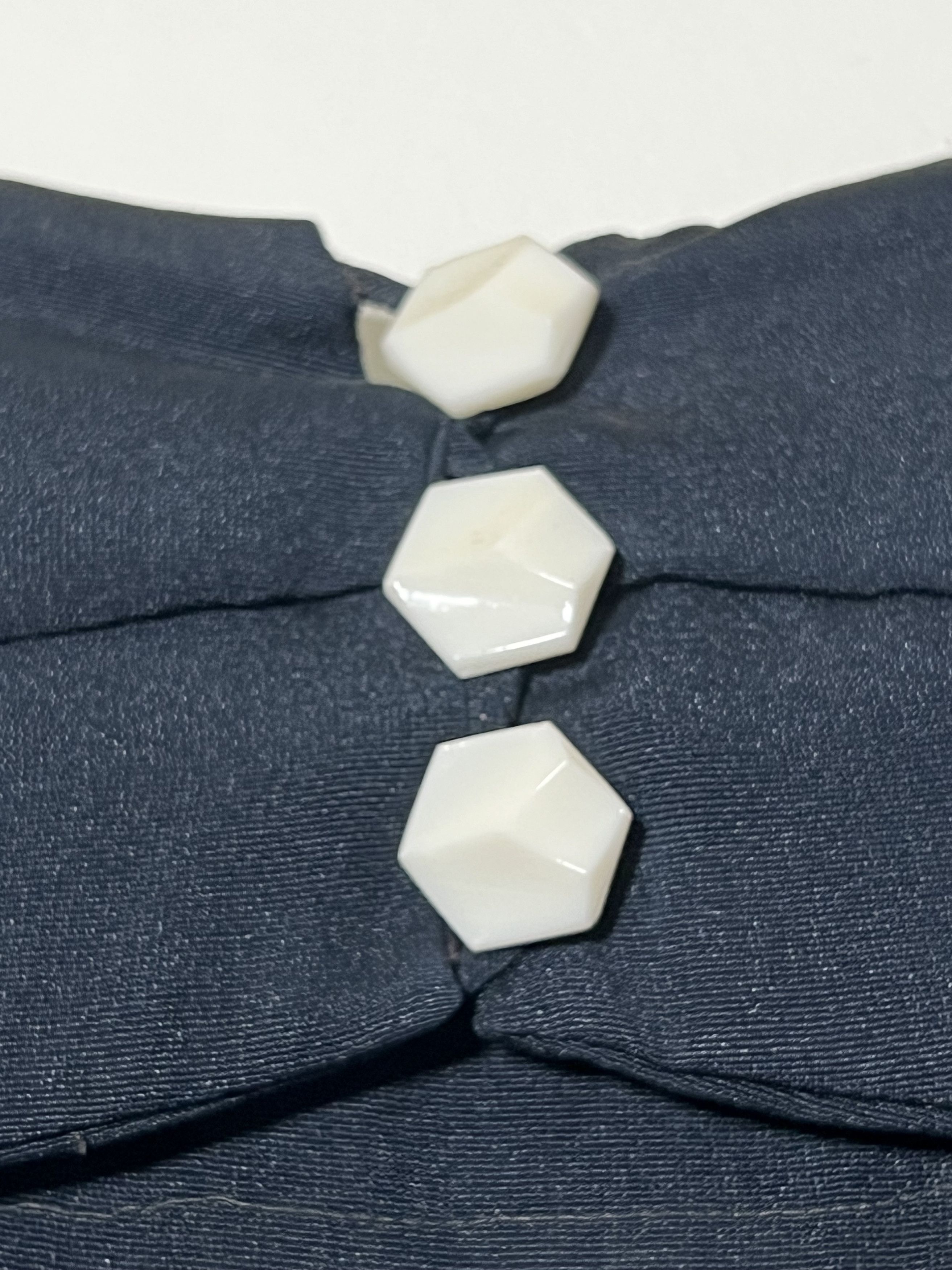 Other × Vintage Vintage 1940's Dark Blue Gown w White Bakelite Buttons Size M / US 6-8 / IT 42-44 - 8 Thumbnail
