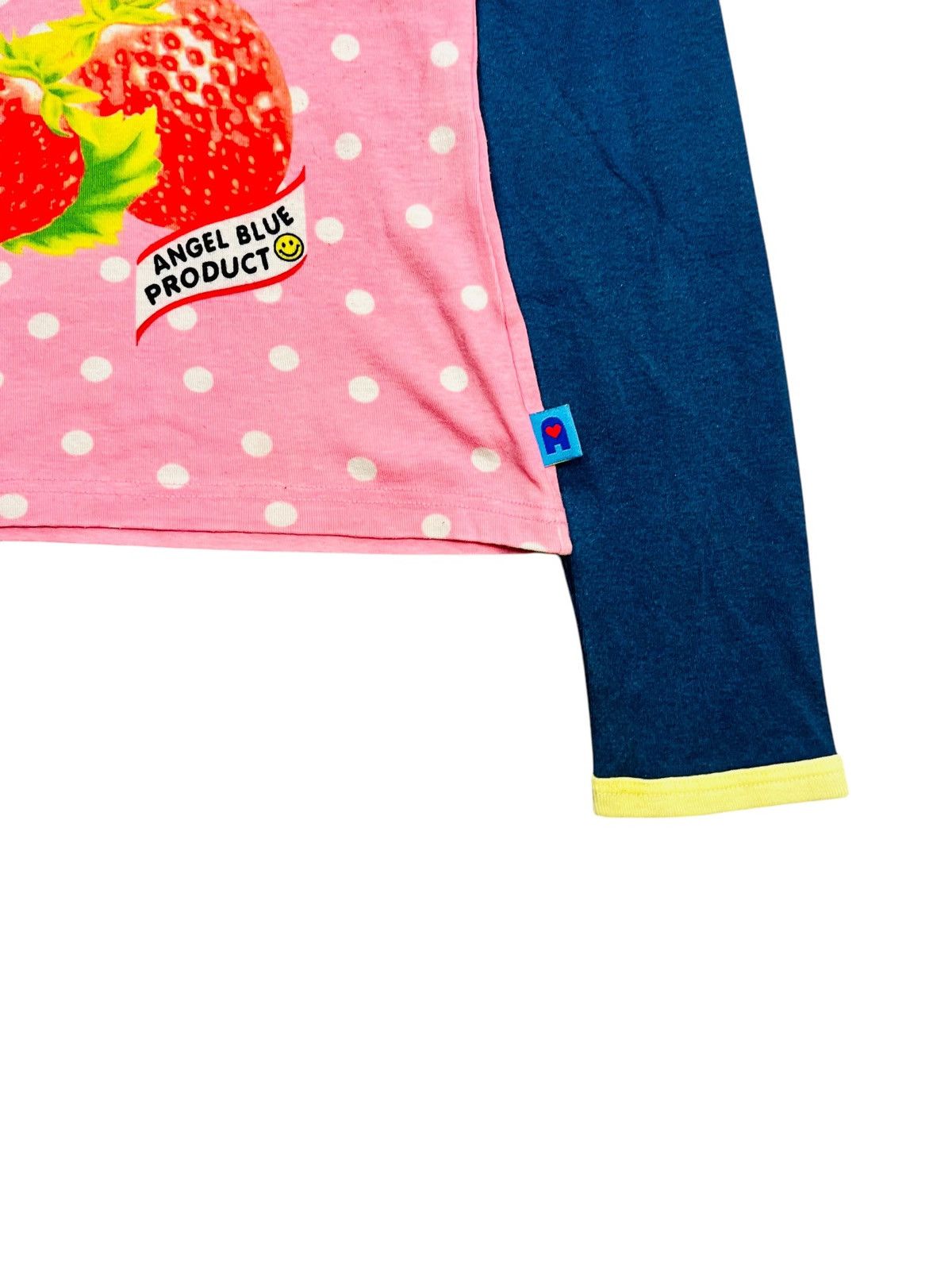 Angel Blue 2000s Angel Blue - Strawberry Baby Tee Size M / US 6-8 / IT 42-44 - 3 Thumbnail