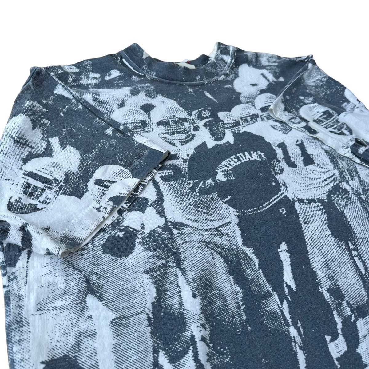 Vintage 90s Notre Dame University Football AOP Graphic Tee rugby Size US L / EU 52-54 / 3 - 4 Thumbnail