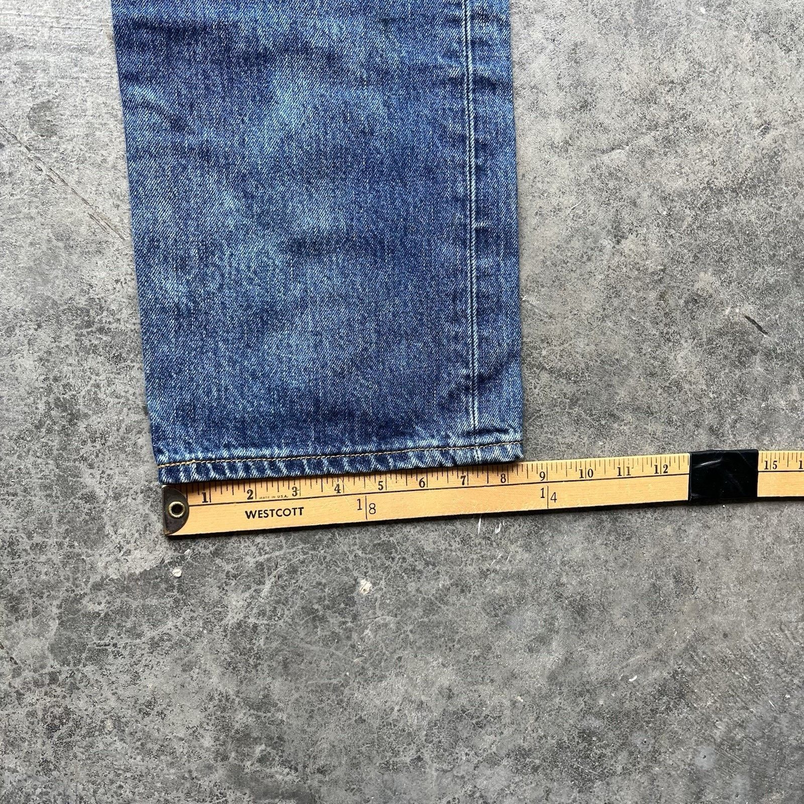 Levi's Vintage Levi’s 501xx Jeans Men’s 33 X 32 Dark Wash Indigo We Size US 33 - 5 Thumbnail