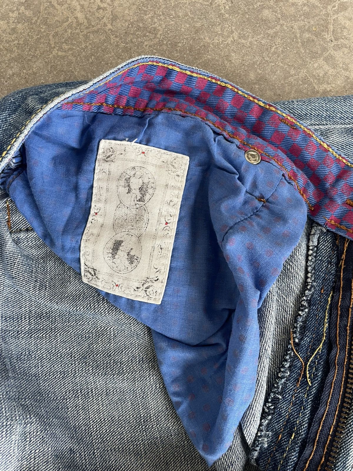 Japanese Brand Japanese Brand Embroidered Baggy Denim Size US 37 - 11 Thumbnail