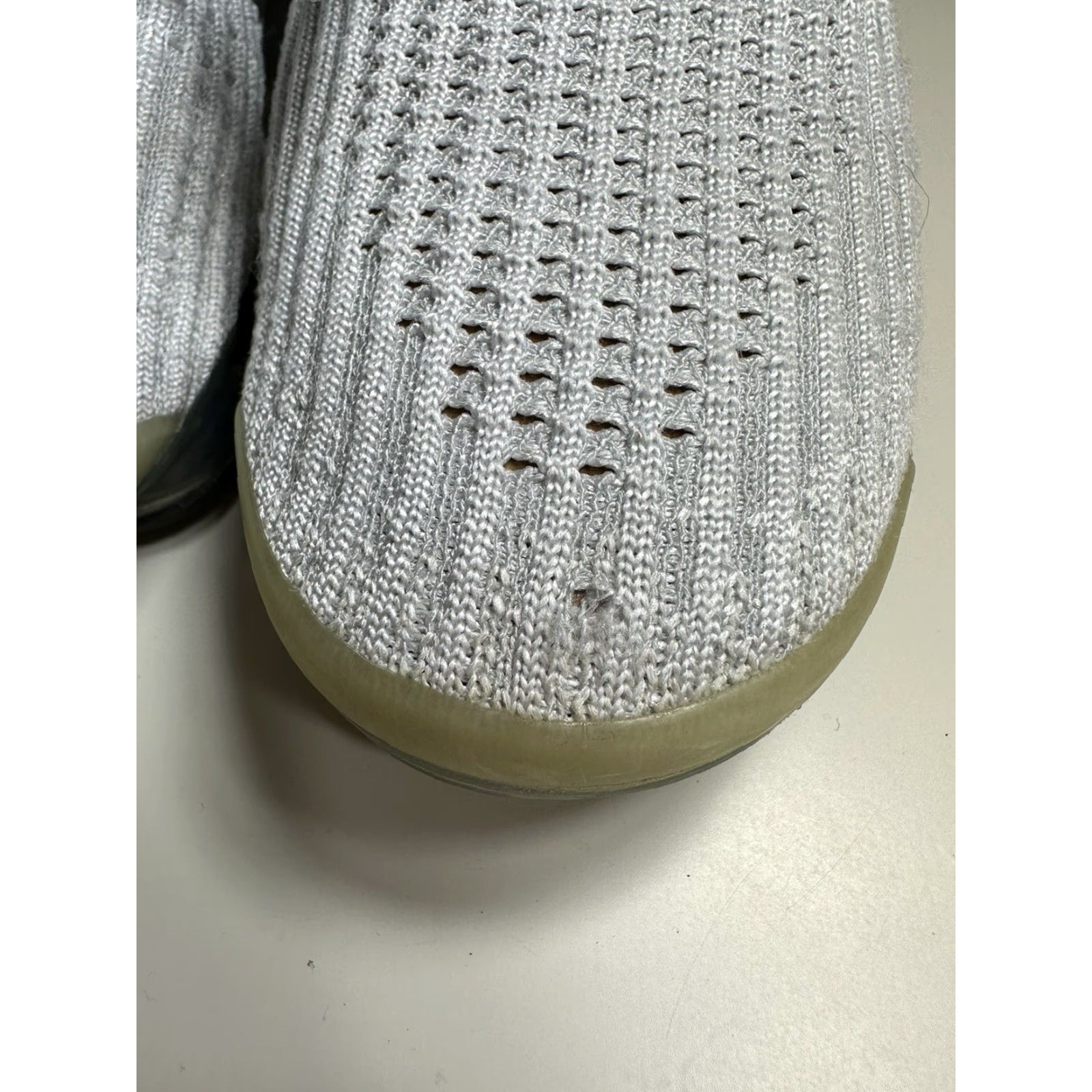 Nike VINTAGE Nike Air VaporMax Flyknit 3 Pure Platinum 2019 Sneaker Women Size 7.5 White AJ6910-100 Womens Size ONE SIZE - 4 Thumbnail