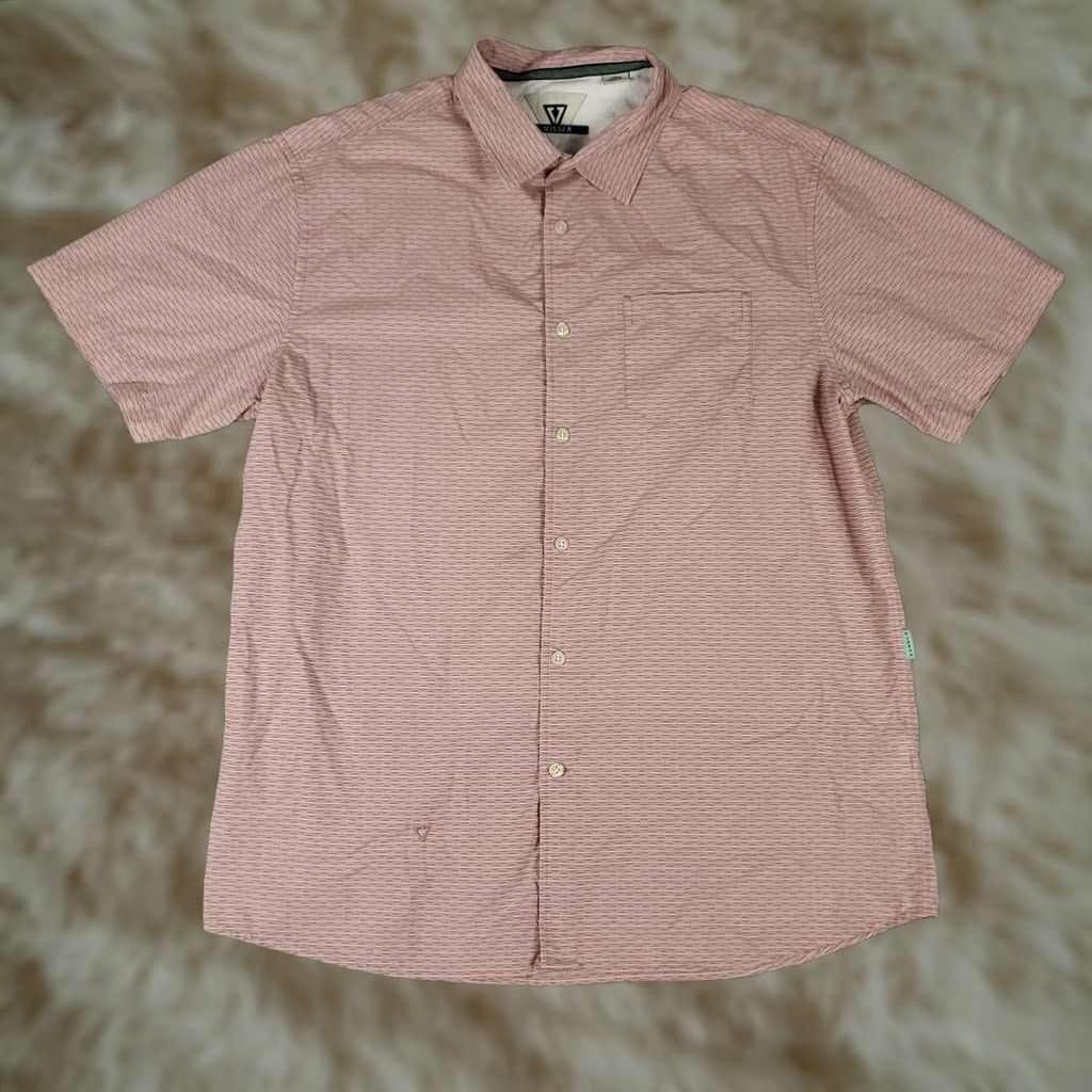 Vissla Vissla Shirt Mens L Red Pocket Button Up Short Sleeve Size US L / EU 52-54 / 3 - 1 Thumbnail