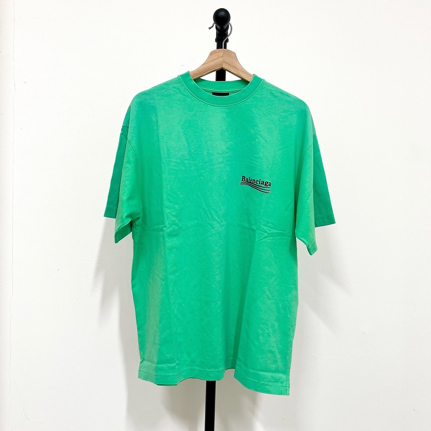 Balenciaga Balenciaga Wave Logo T-Shirt Size XS Size US XS / EU 42 / 0 - 1 Thumbnail
