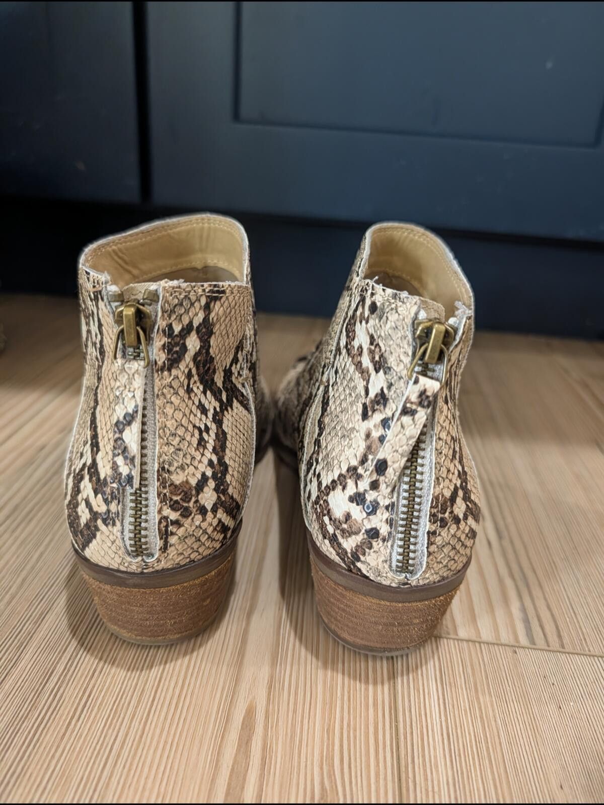 Other Michael Shannon Snake-Print Ankle Booties in Beige Size US 9 / IT 39 - 6 Thumbnail