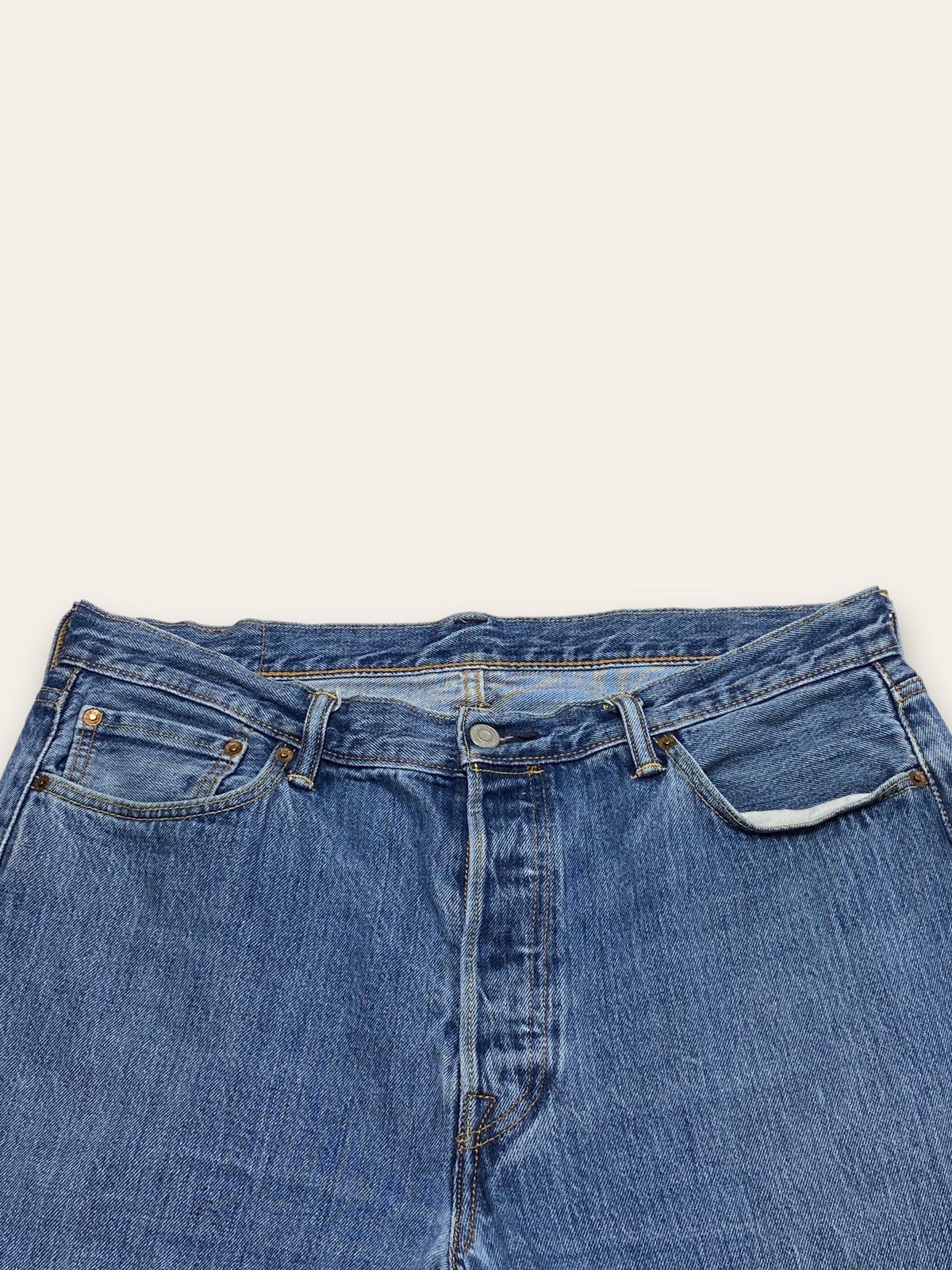Jean Vintage LEVI'S Denim Blue Colour Baggy Jeans Size US 36 / EU 52 - 5 Thumbnail