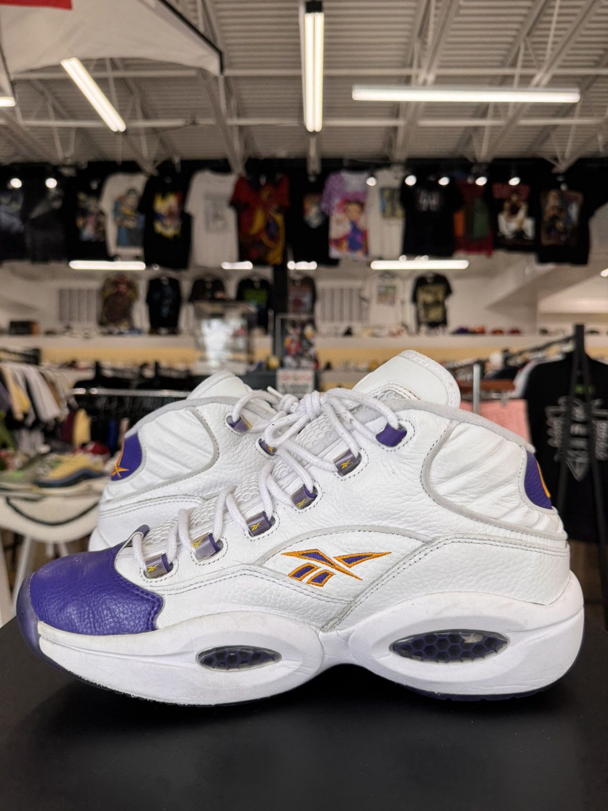 Reebok Reebok Iverson Question Mid Kobe Bryant Size. 11 (2013) Size US 11 / EU 44 - 4 Thumbnail