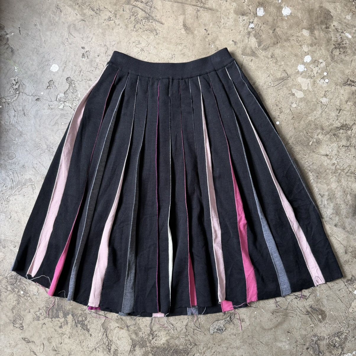 Marni Marni - 2019 Distressed Hem Pleated Skirt Size 27" / US 4 / IT 40 - 2 Thumbnail