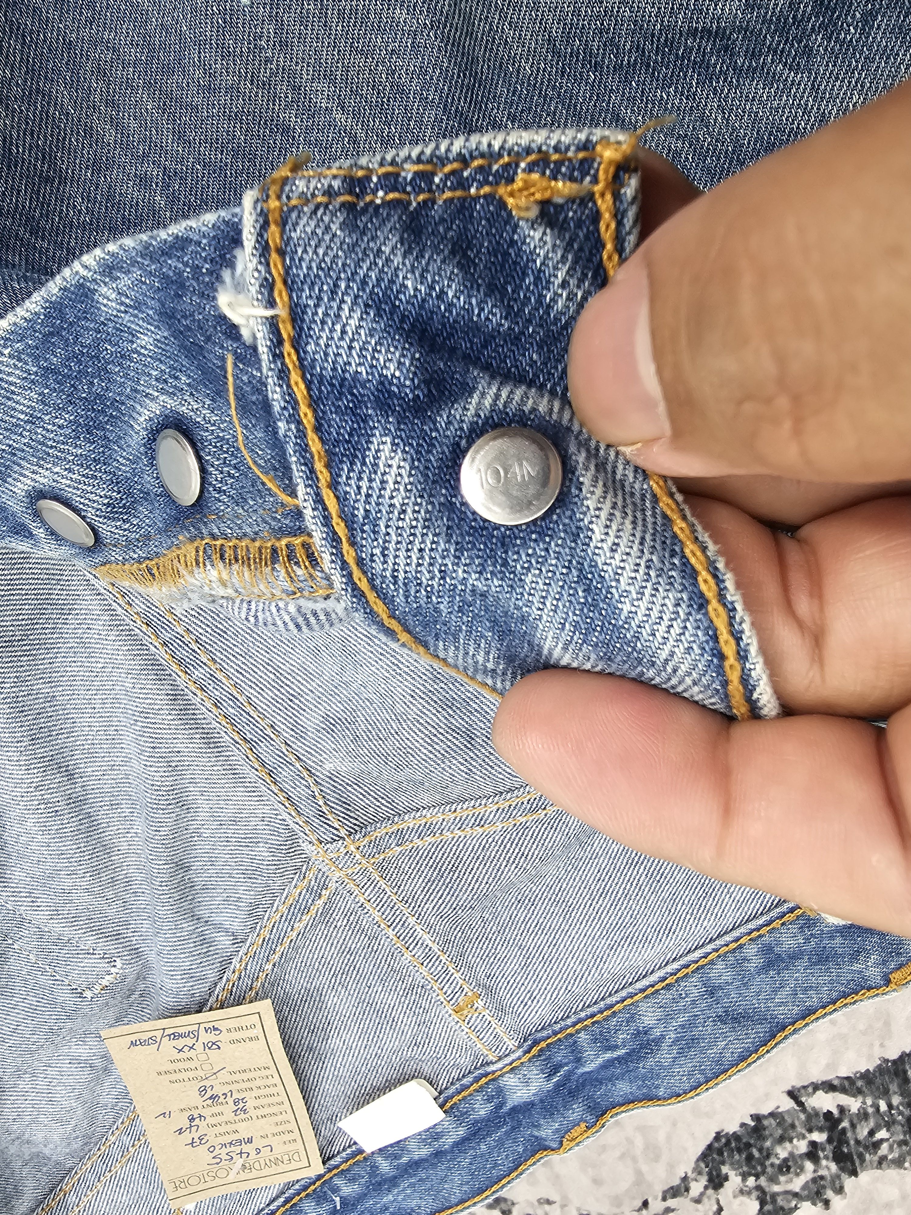 Levi's Vintage Clothing Vintage LEVIS 501 XX Stone Wash Blue Jeans L0455 Size 37X32 Size US 37 - 13 Thumbnail