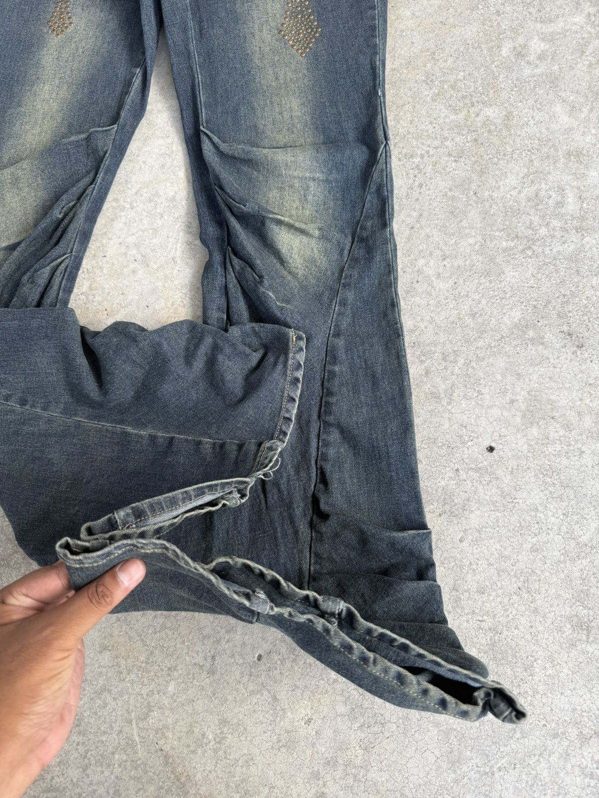 Le Grande Bleu (L.G.B.) Japanese Romwe Flared Jeans style Chrome Heart Size US 28 / EU 44 - 15 Thumbnail