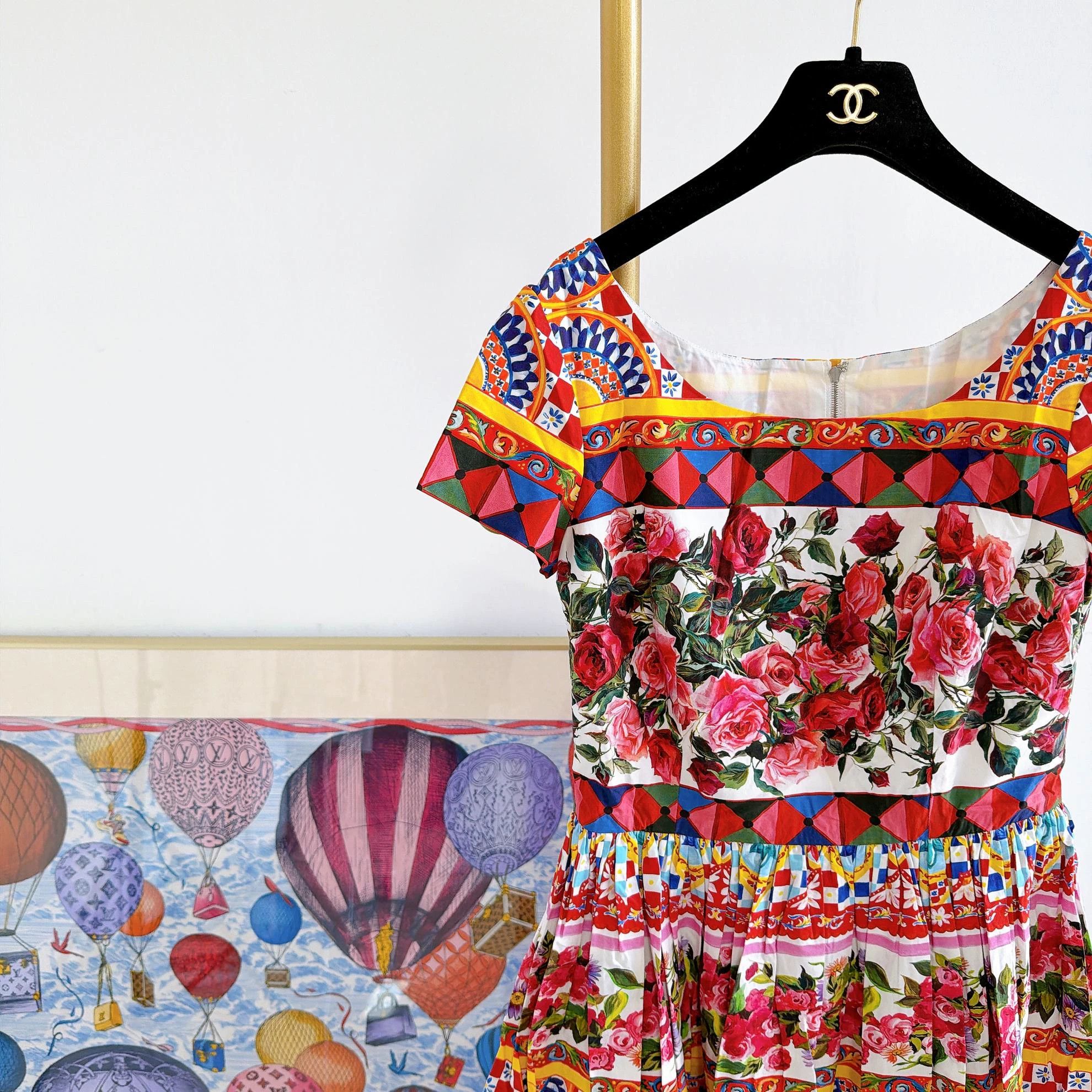 Dolce & Gabbana Dolce&Gabbana Printed Dress Size 42 New With Tags Size M / US 6-8 / IT 42-44 - 3 Thumbnail
