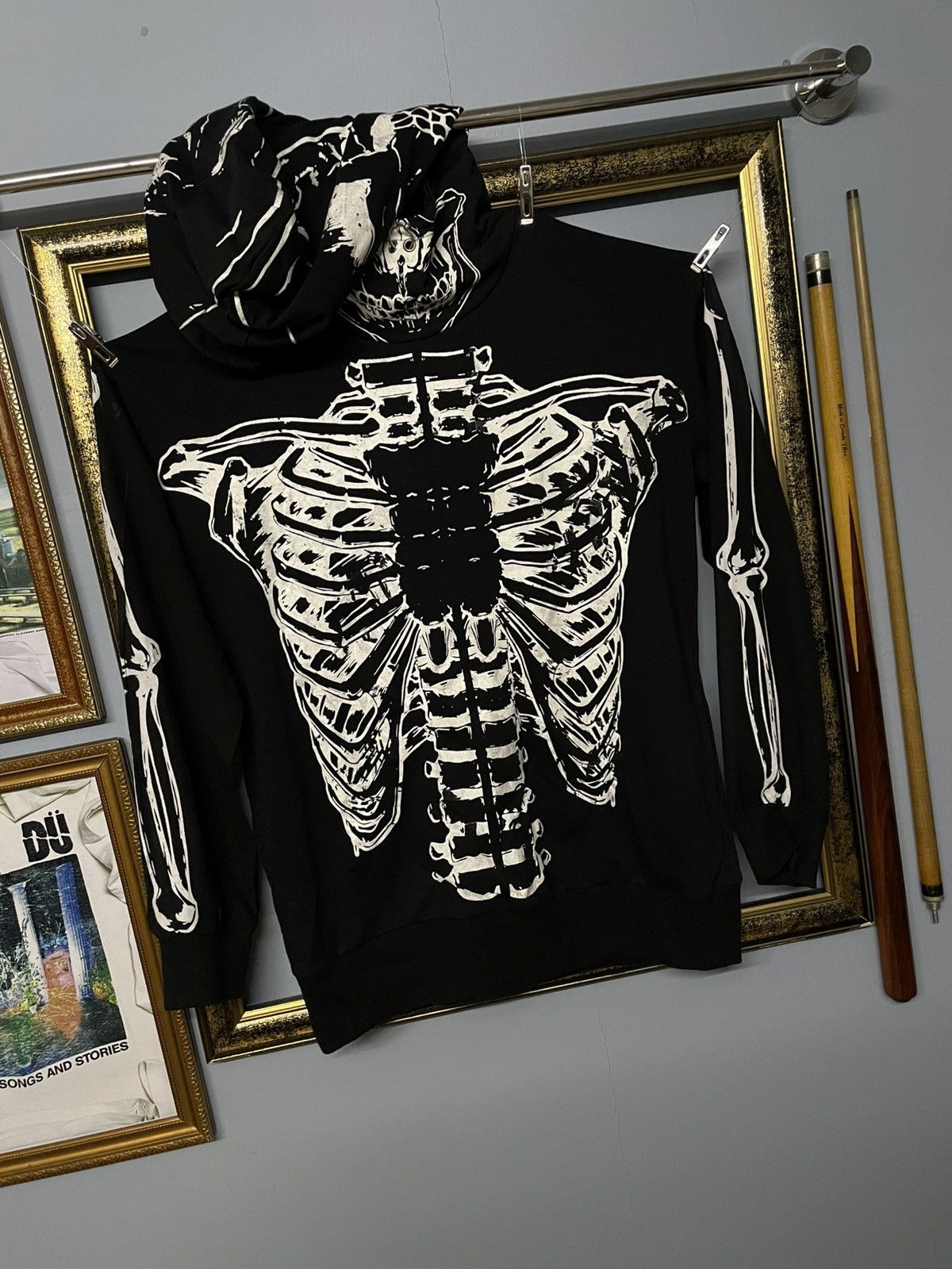 Japanese Brand Vintage 1990s Japan Designer Glad News Skeleton Art Hoodie Size US M / EU 48-50 / 2 - 2 Thumbnail