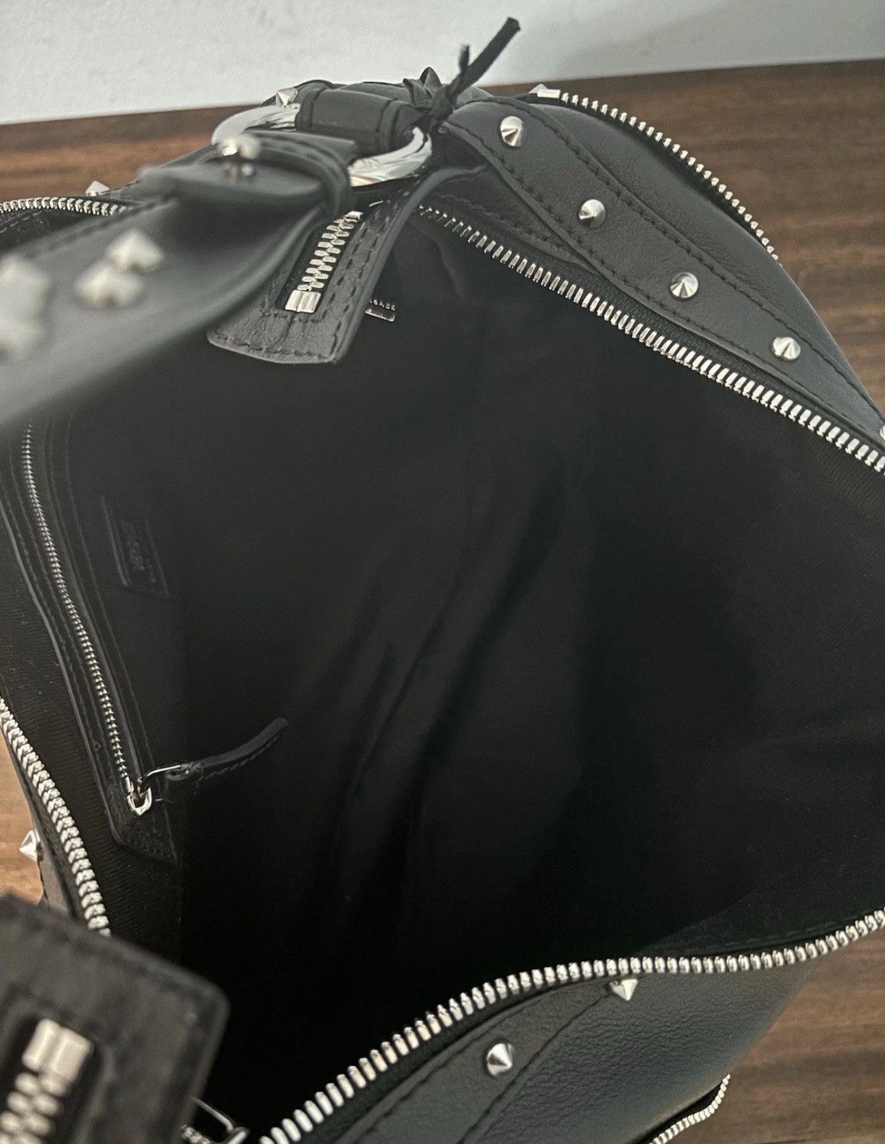 Versace Versace Studded Repeat Medium Hobo Bag Black Size ONE SIZE - 17 Thumbnail