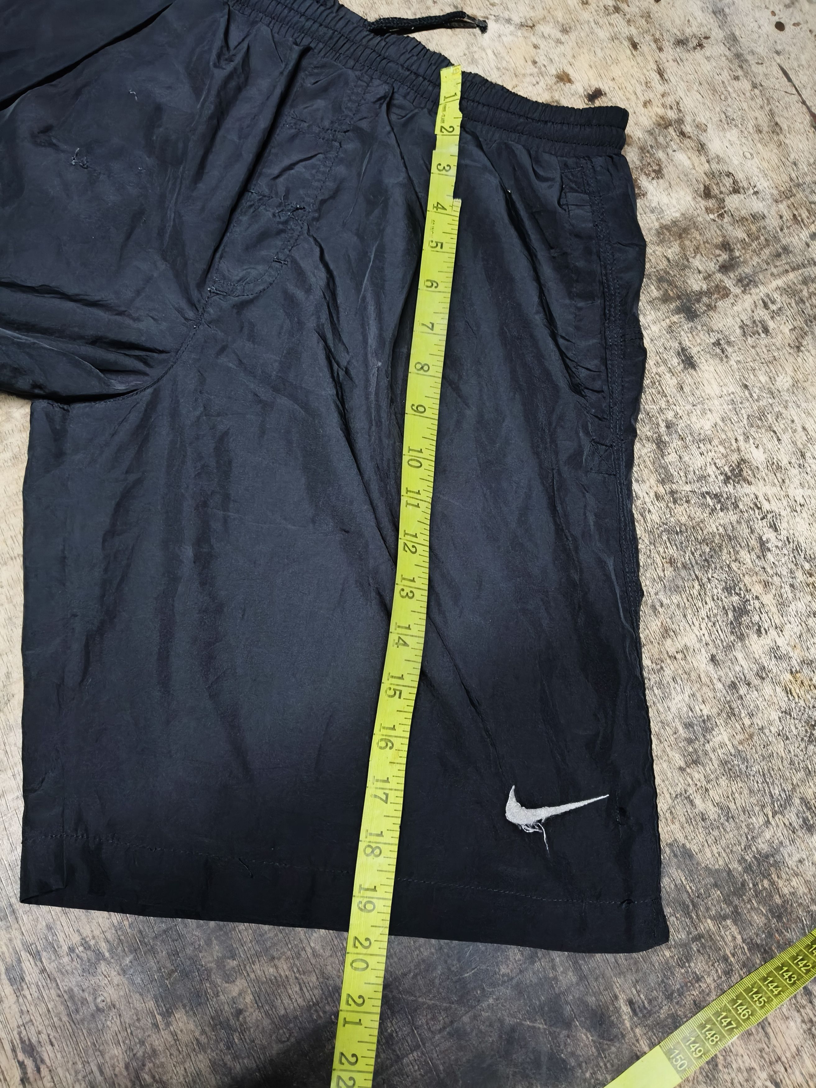 Nike Vintage Nike Short Pants Size US 30 / EU 46 - 9 Thumbnail