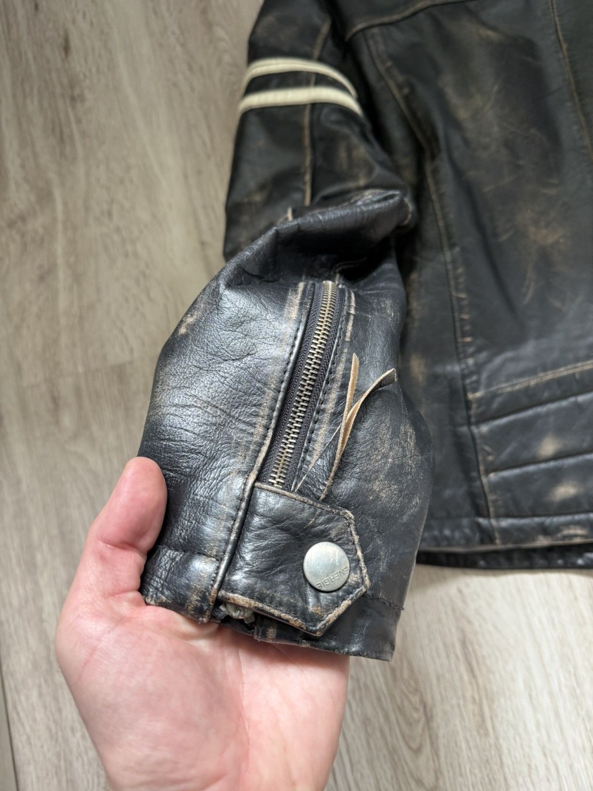 Energie Energie Distressed Leather Biker Jacket Y2K Moto Archive Size US L / EU 52-54 / 3 - 18 Thumbnail