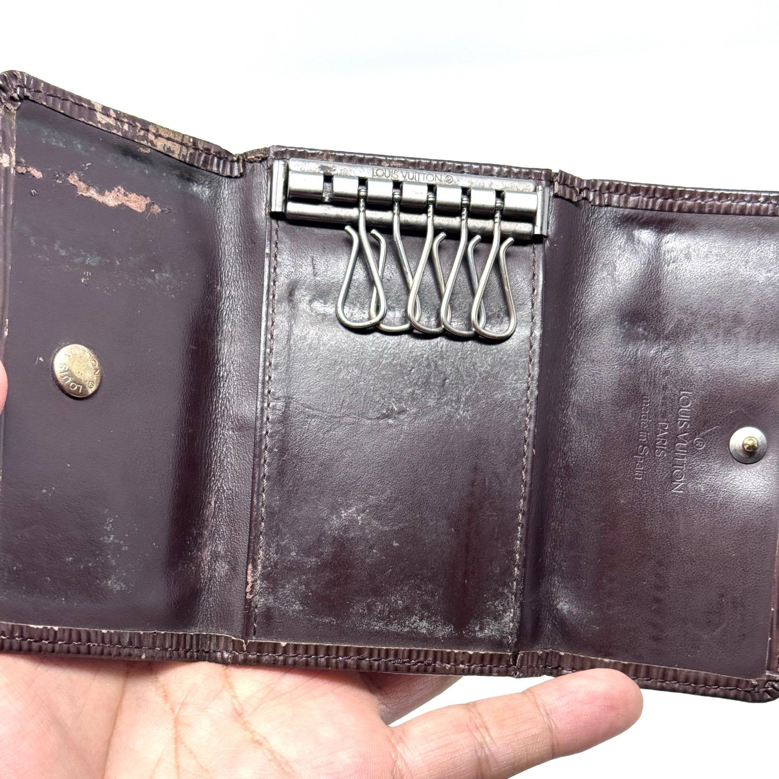 Louis Vuitton Louis Vuitton Brown Epi Key Case Size ONE SIZE - 12 Thumbnail