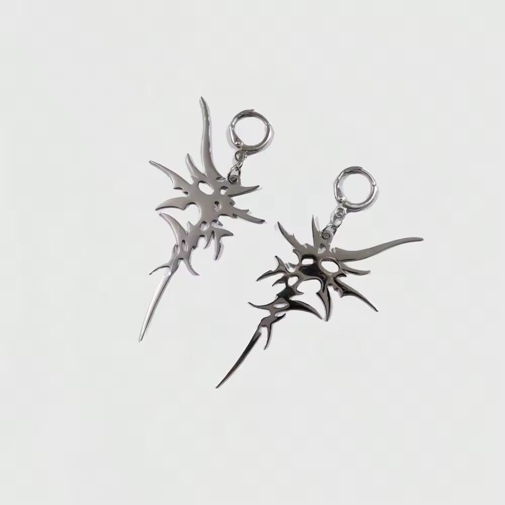 Japanese Brand × Jewelry Irregular Thorns Drop Earrings Size ONE SIZE - 3 Thumbnail