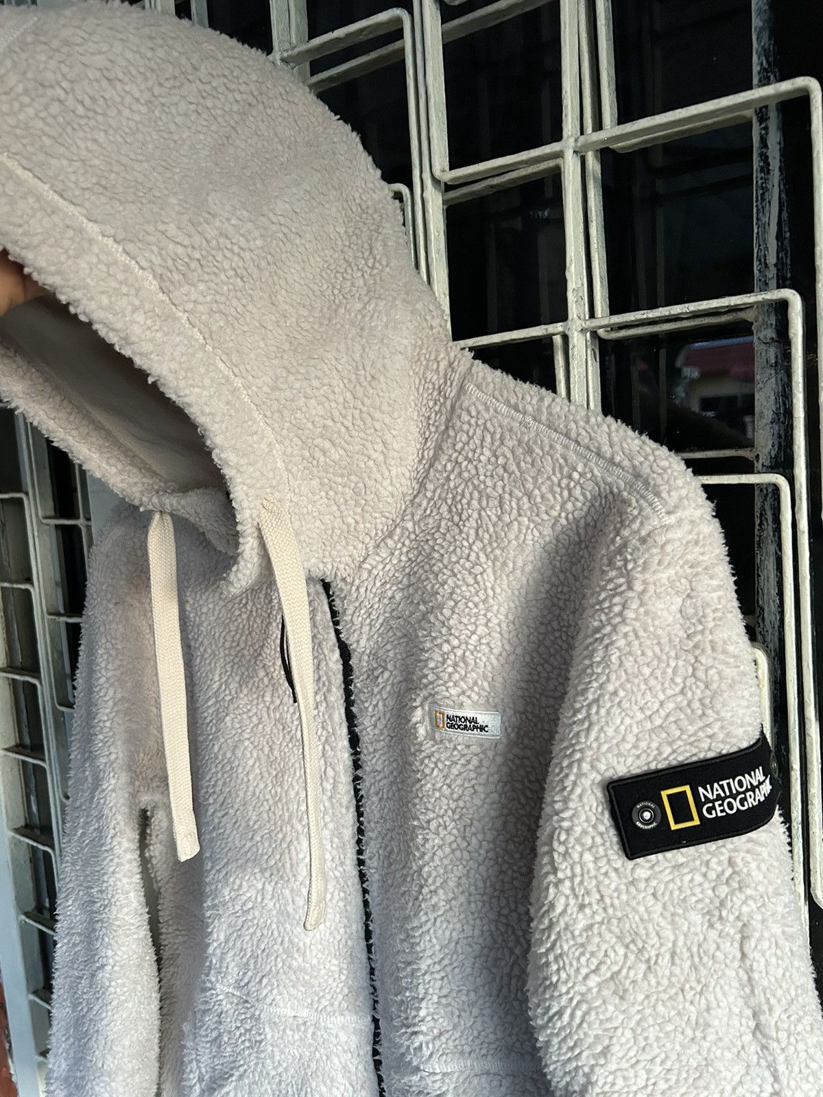Beauty Beast × Vintage BINDING ‼️NATIONAL GEOGRAPHIC COSTONI FLEECE HOODIE Size US M / EU 48-50 / 2 - 4 Thumbnail