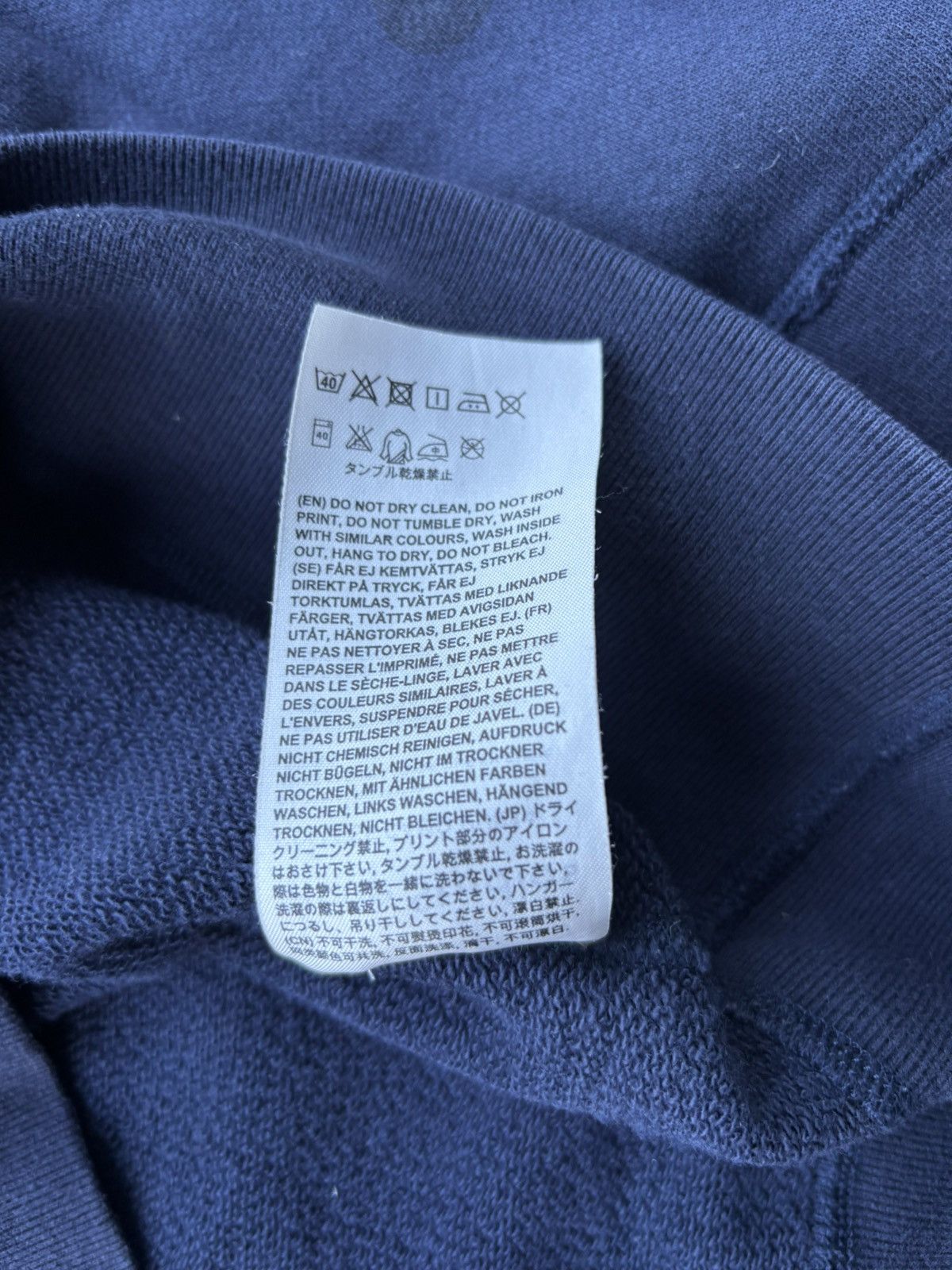 Acne Studios Acne Studios Navy College Camo Printed Sweatshirt Size US XS / EU 42 / 0 - 5 Thumbnail
