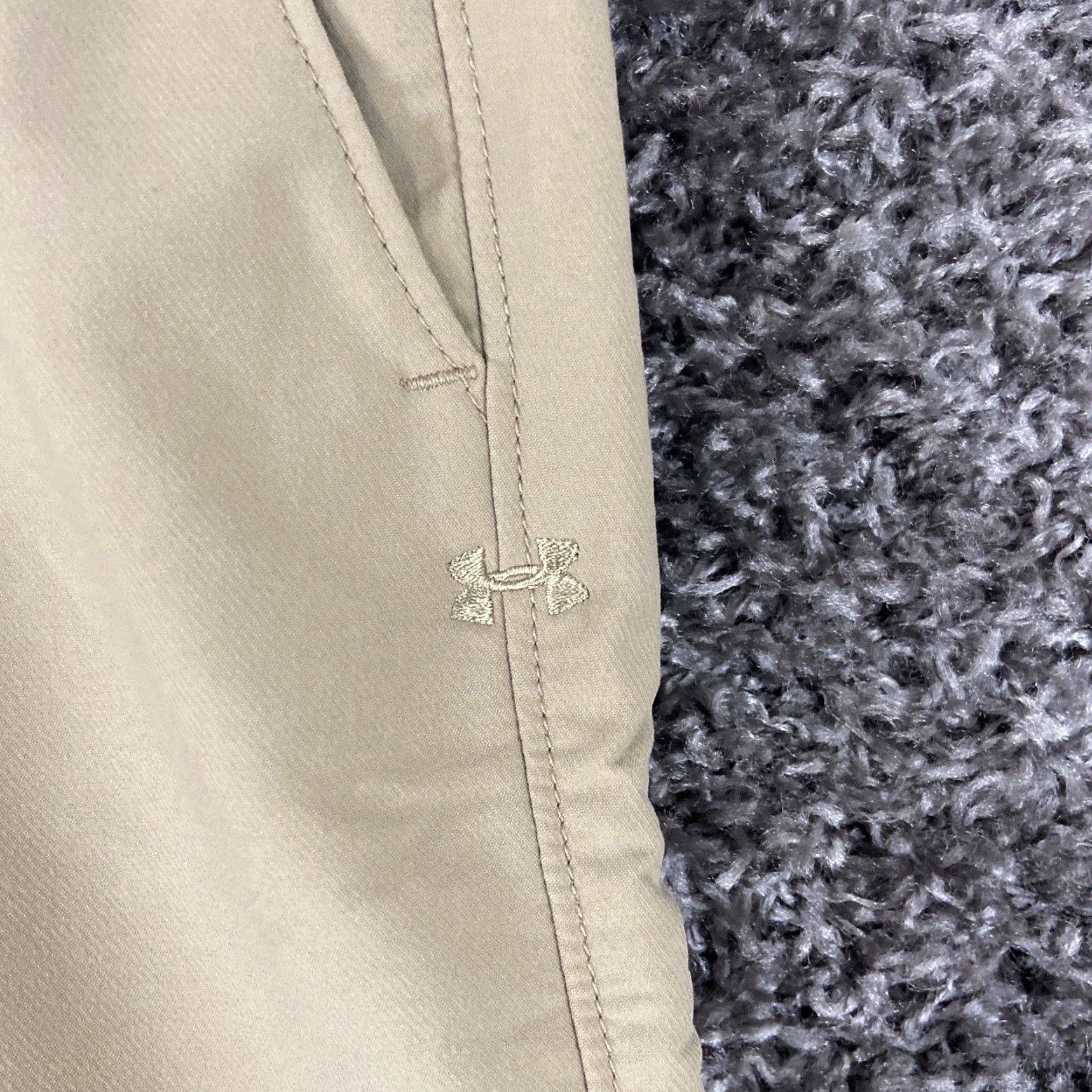 Under Armour Under Armour Short Chino Men 30 Brown Regular Size Men's Chino Shorts 30 Brown Under Armour Size US 30 / EU 46 - 3 Thumbnail