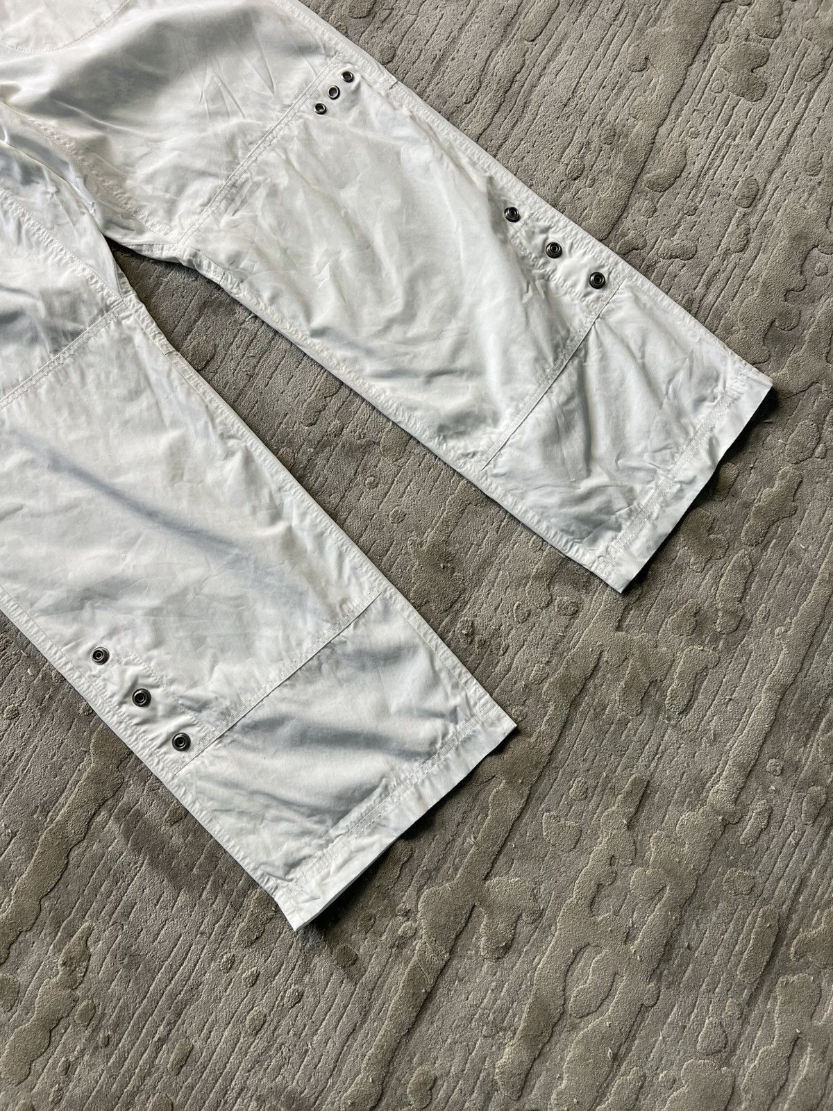 Prada Prada vintage nylon pants y2k streetwear Size 27" / US 4 / IT 40 - 2 Thumbnail