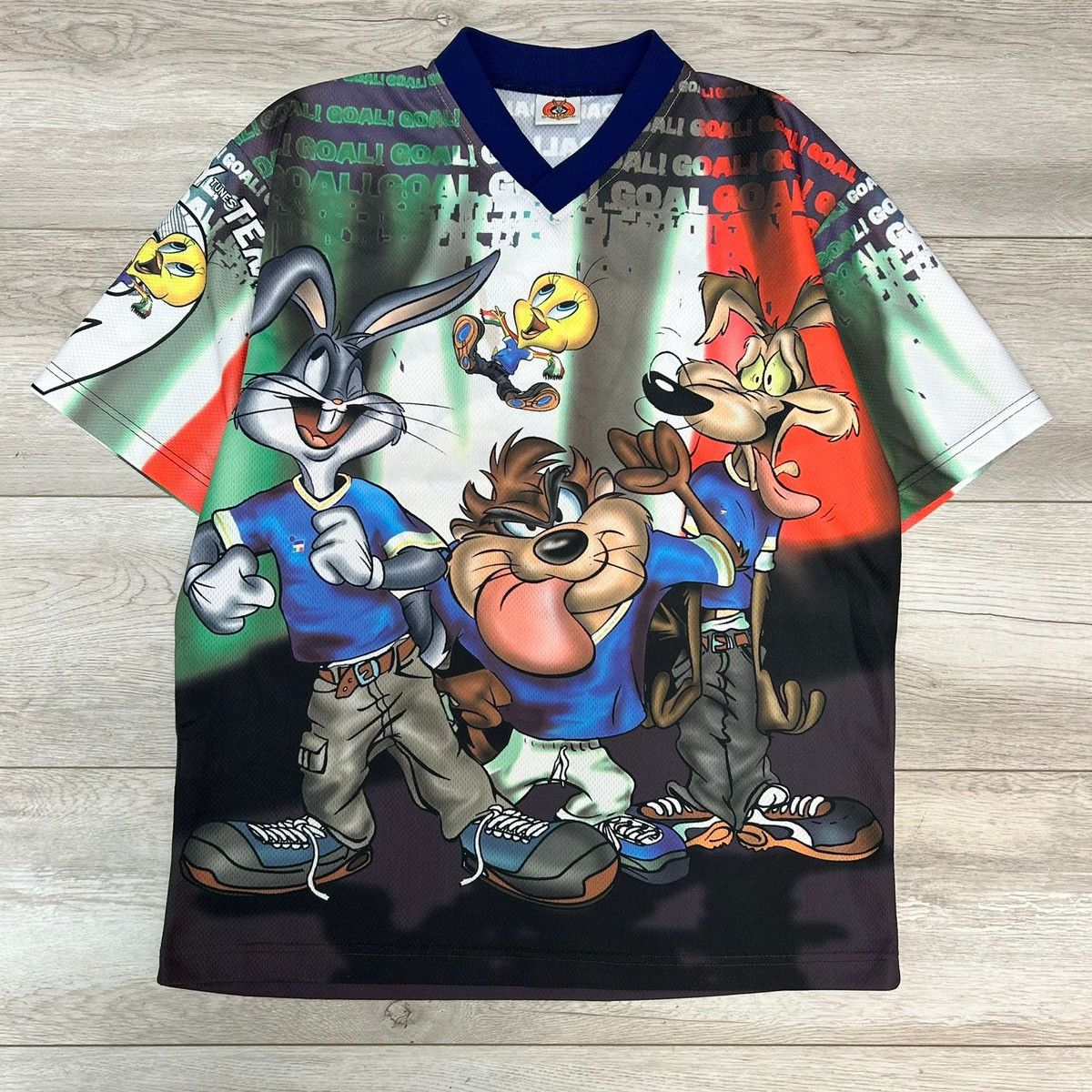 Warner Bros Warner Bros 90s Looney Tunes 1999 Italy edition Size US M / EU 48-50 / 2 - 1 Thumbnail