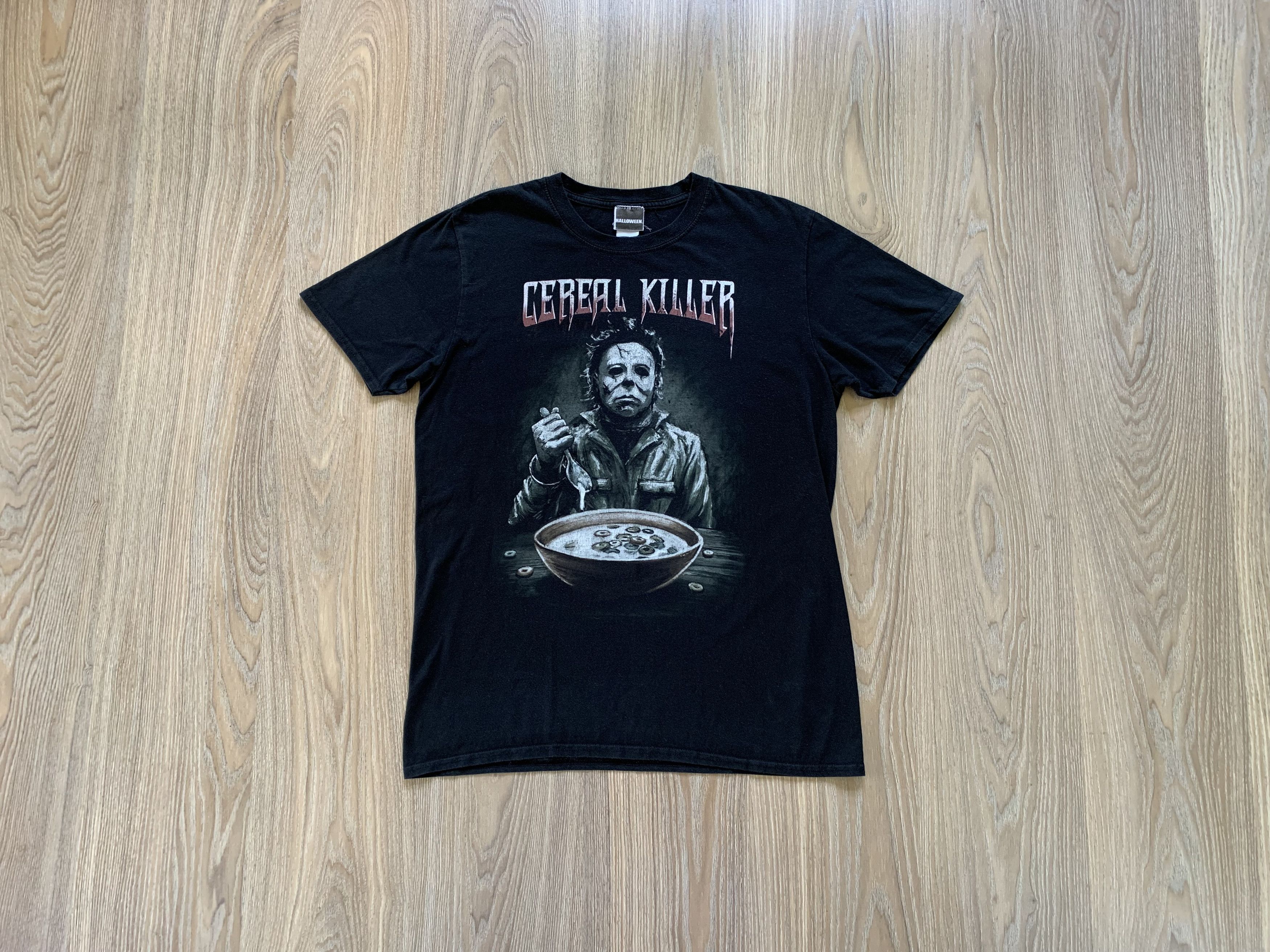 Expert Horror × Gildan Cereal Killer Halloween Movie T-Shirt Size US L / EU 52-54 / 3 - 1 Thumbnail