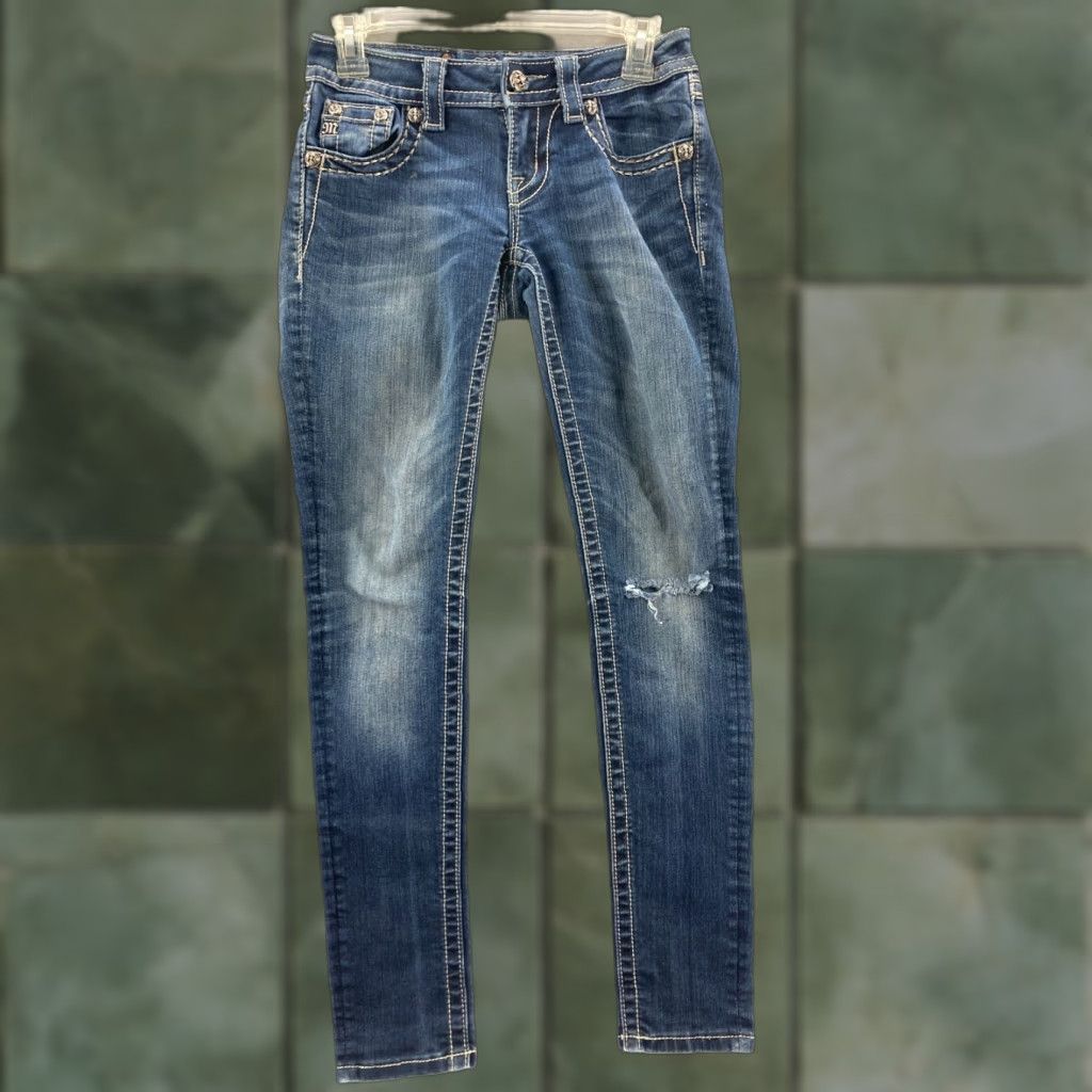 Miss Me Miss Me Jeans Signature Rise Skinny Embellished Cross 25 Women 26 Blue Denim 5-Pocket Design Slim Regular Jeans Size 26" / US 2 / IT 38 - 1 Thumbnail