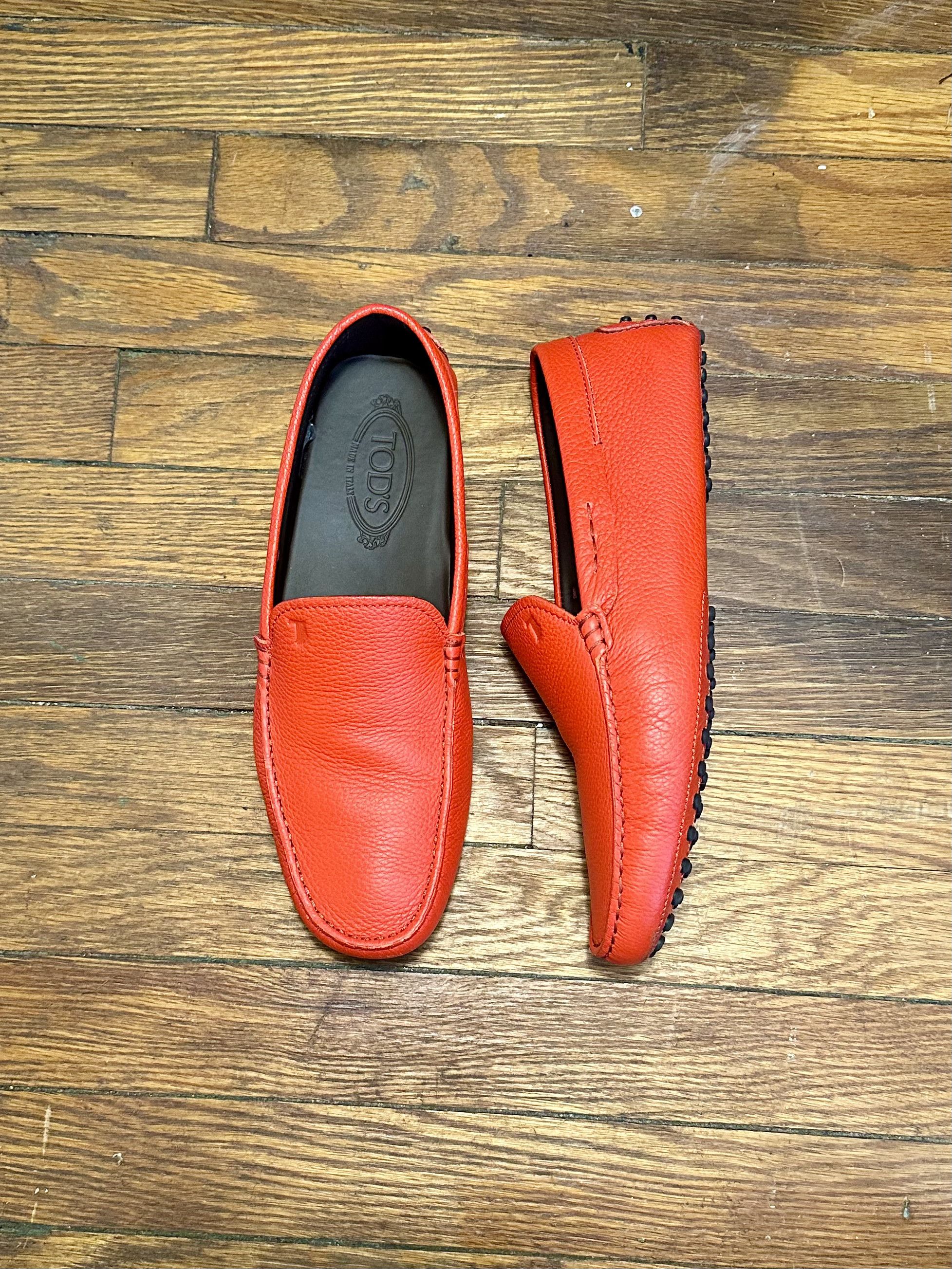 Tod's Tod's | Gommino Nuovo Leather Moccasin Drivers | Red 8 / 41 Size US 8 / EU 41 - 1 Thumbnail