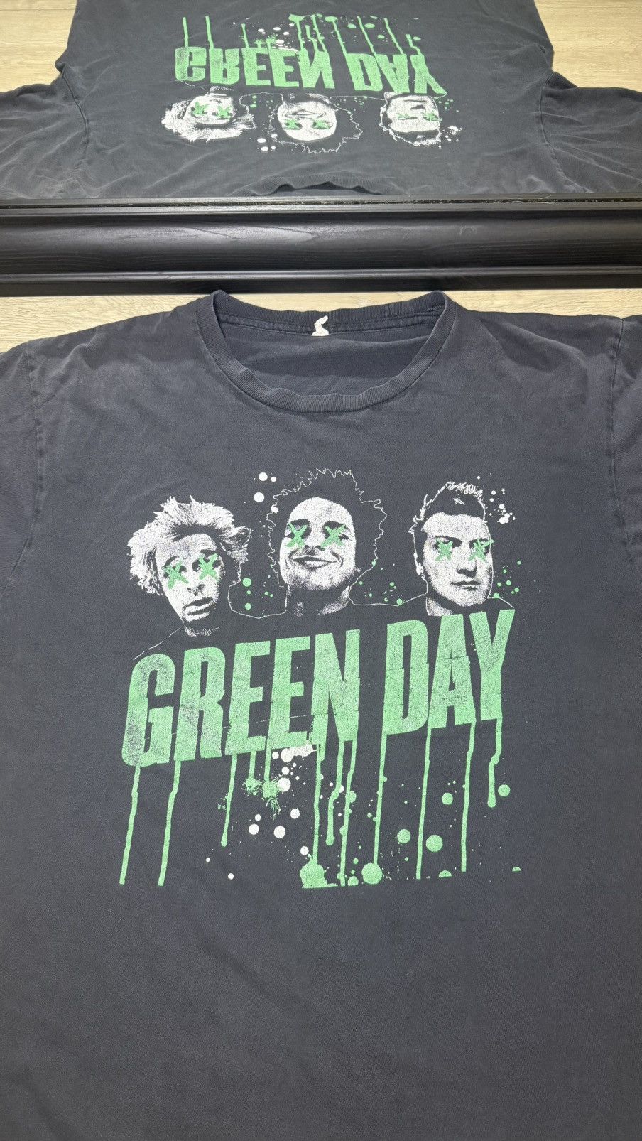 Liquid Blue Vintage / Y2K 1990s Green Day Portrait Dripping Band Shirt Size US XL / EU 56 / 4 - 2 Thumbnail
