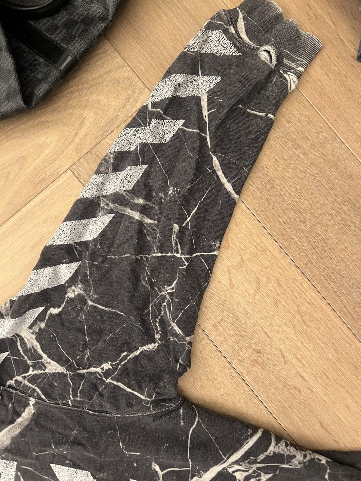 Off-White Off White Caravaggio Hoodie Size US M / EU 48-50 / 2 - 5 Thumbnail