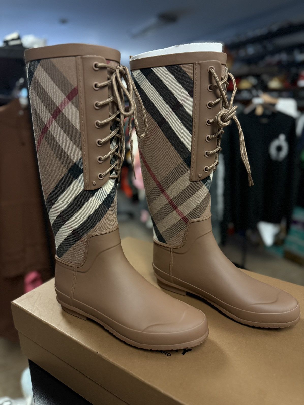 Burberry Vintage Check Canvas & Rubber Rain Boot In Brown 38EU/8US Size US 8 / IT 38 - 4 Thumbnail