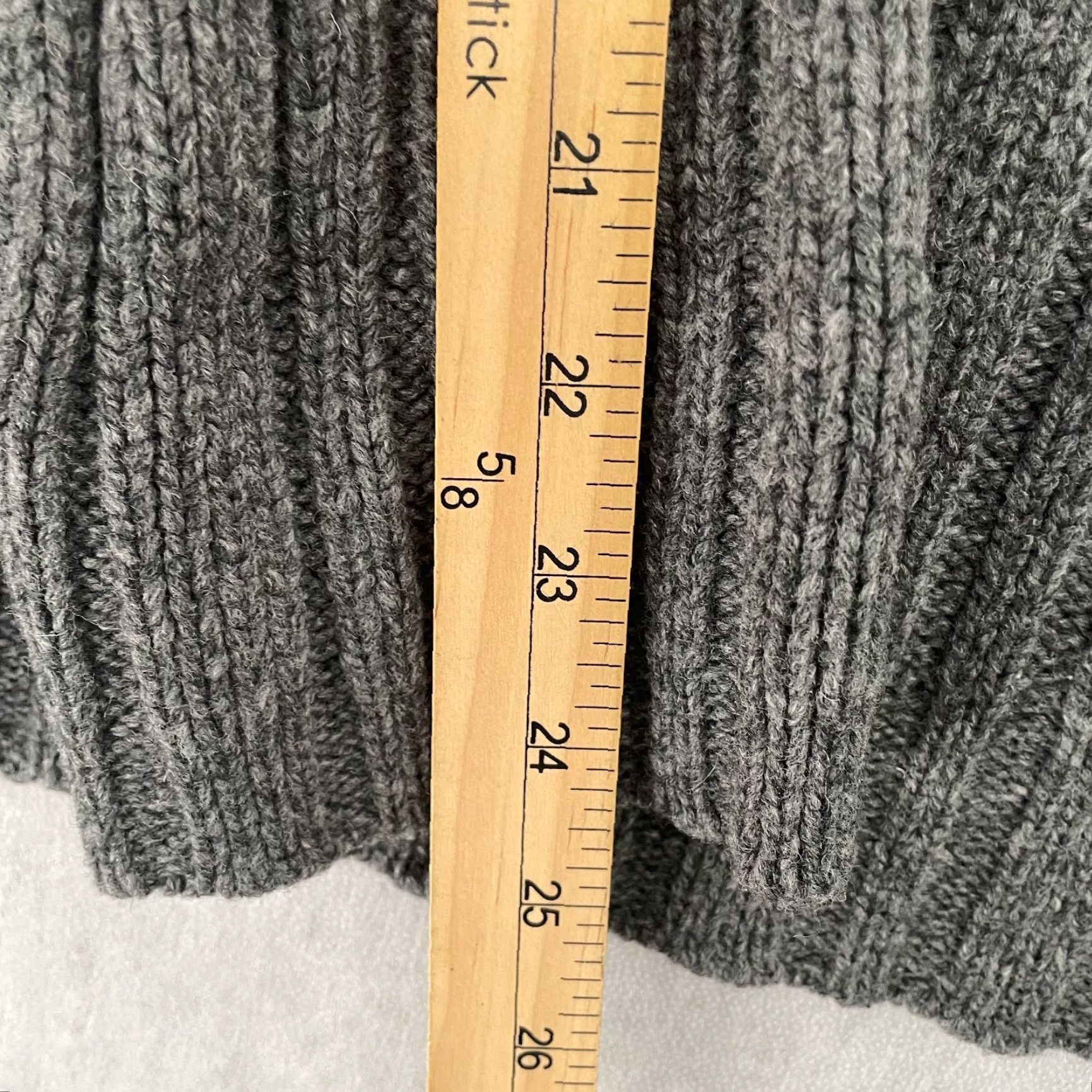 J.Crew VINTAGE J.CREW Sweater Mens XL Gray 100% Lambswool Knit Pullover V-Neck Long Sleeve Classic Preppy Winter Fall Wool Shirt Size US XL / EU 56 / 4 - 8 Thumbnail