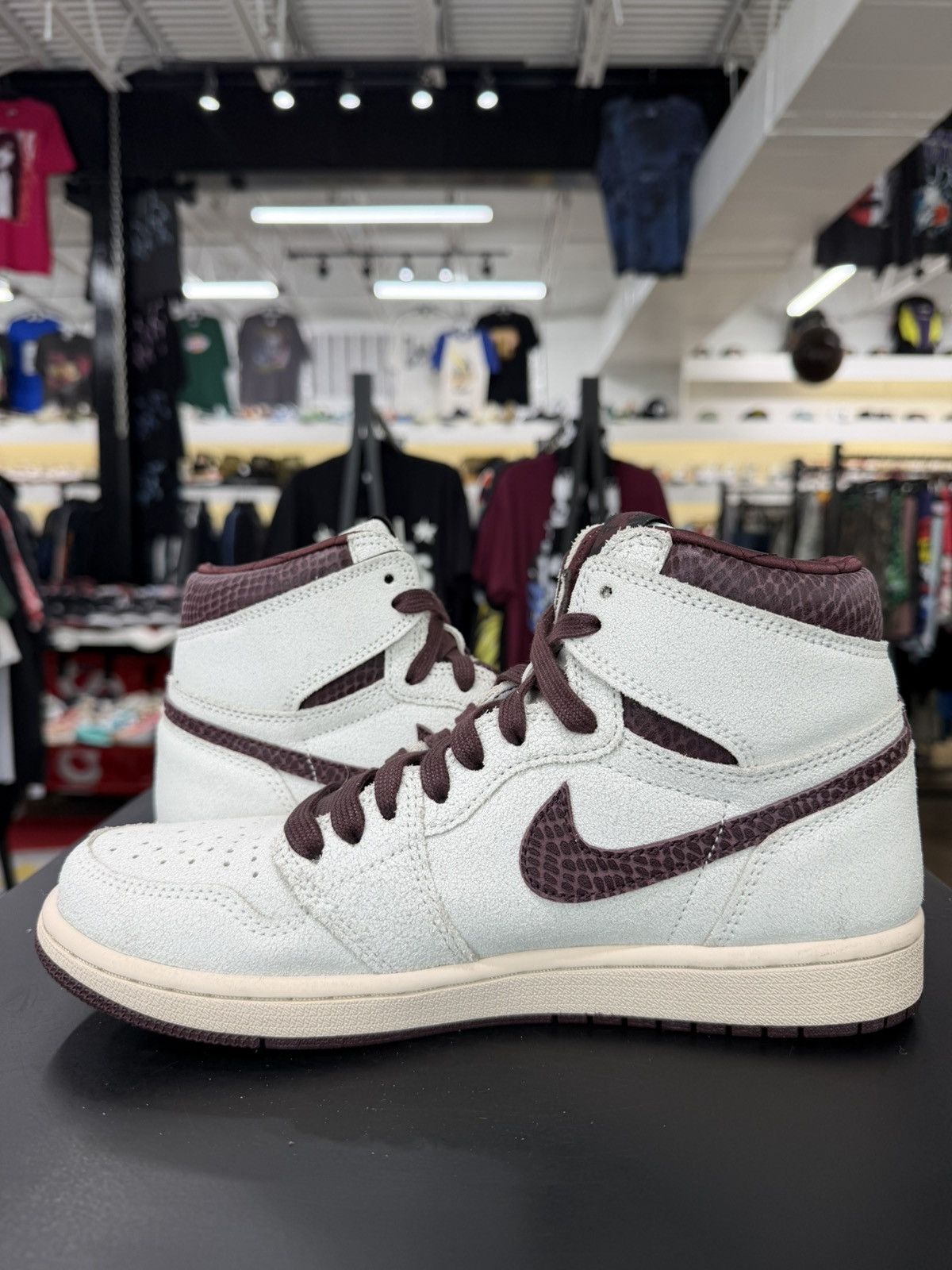 A Ma Maniere × Jordan Brand Air Jordan 1 A Ma Maniere Size 8.5 (2021) Size US 8.5 / EU 41-42 - 4 Thumbnail