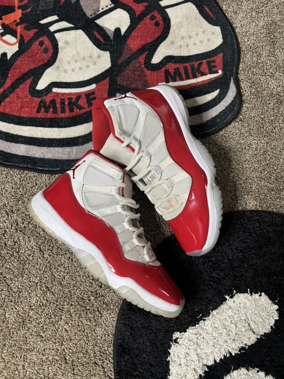 Nike Nike Air Jordan 11 ‘Cherry’ Size 10 Size US 10 / EU 43 - 1 Thumbnail