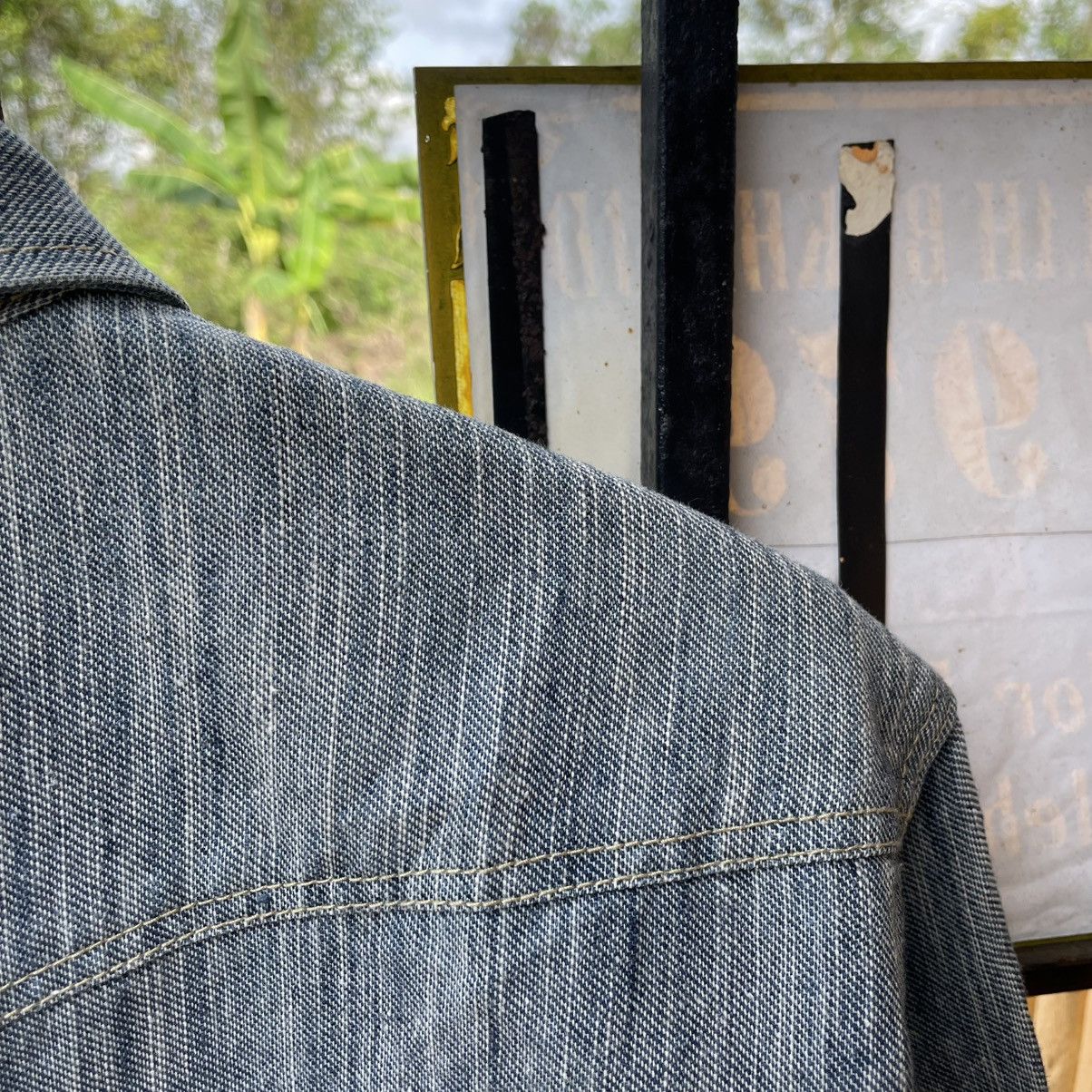 Japanese Brand 🔥🇯🇵Dogman Stoned Washed Double Pocket Denim Chore Jacket Size US M / EU 48-50 / 2 - 10 Thumbnail