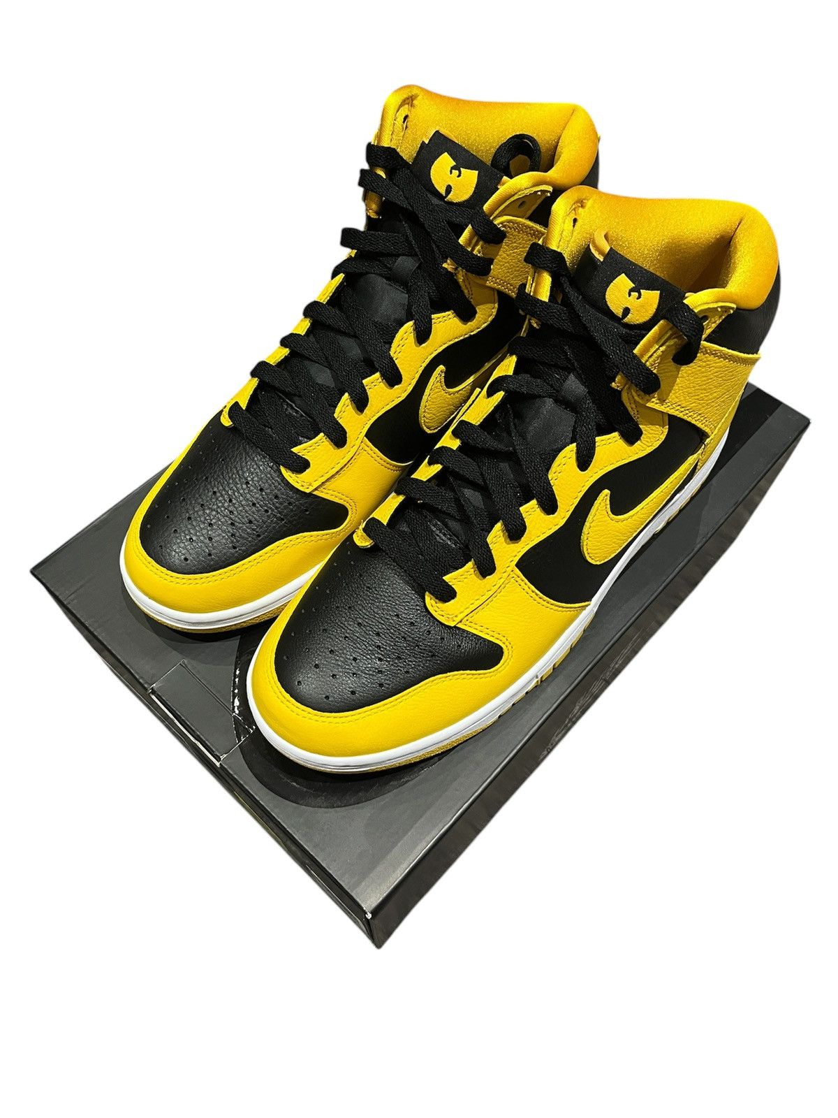 Nike Nike Dunk High Wu-Tang (2024) Yellow US10.5 Size US 11 / EU 44 - 2 Thumbnail