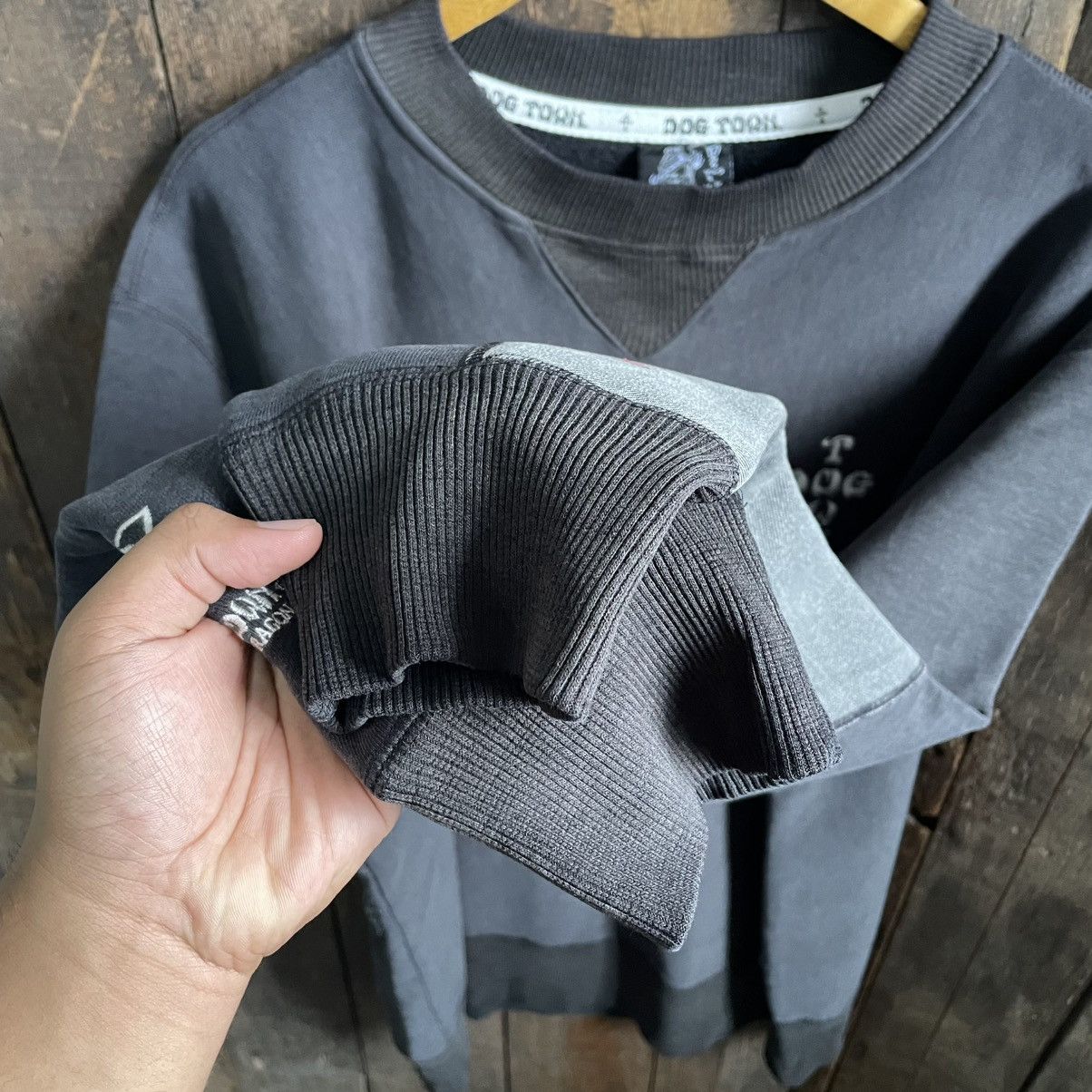 Dogtown × Japanese Brand DogTown Big Logo Crewneck Sweatshirt Size US XL / EU 56 / 4 - 4 Thumbnail