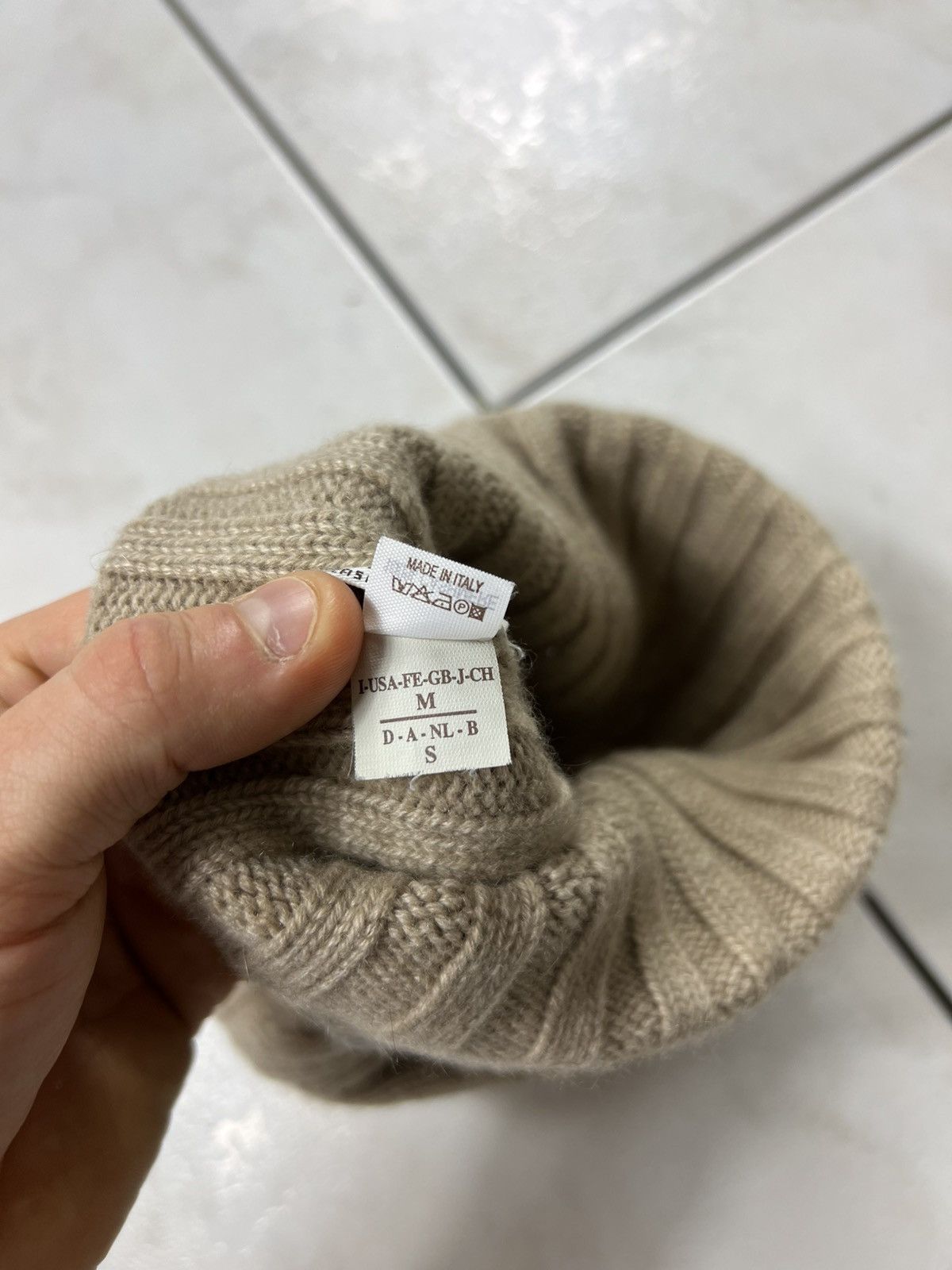 Brunello Cucinelli Brunello Cucinelli 100% cashmere ribbed knit beanie hat cap Size ONE SIZE - 15 Thumbnail