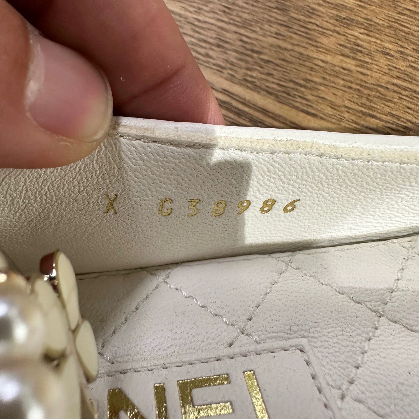 Chanel Chanel may883 Pearl Logo Pendant Pumps 36C Size US 5.5 / IT 35.5 - 6 Thumbnail