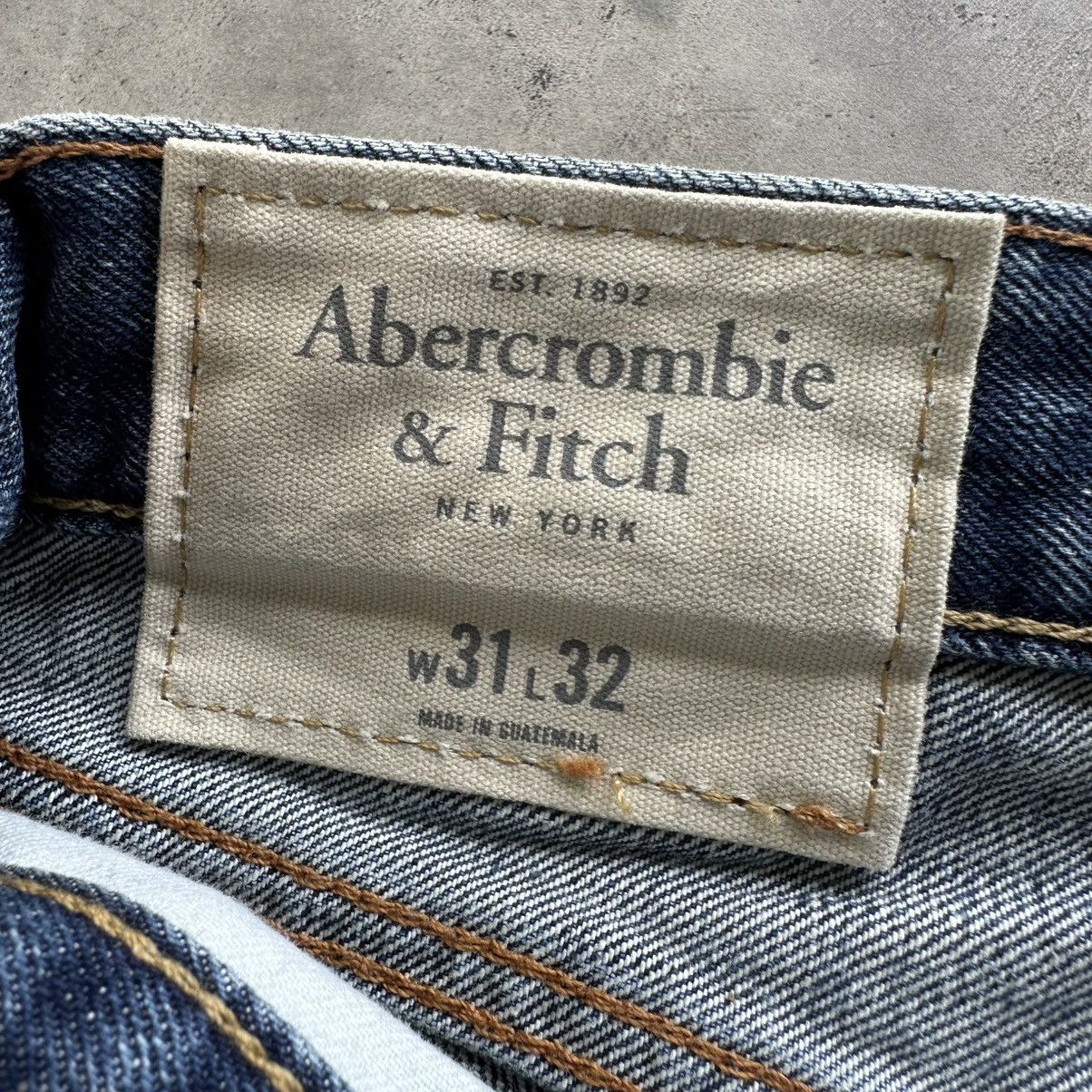 Japanese Brand Vintage Abercrombie & Fitch Distress Faded Denim Jean Pant Size US 31 - 6 Thumbnail
