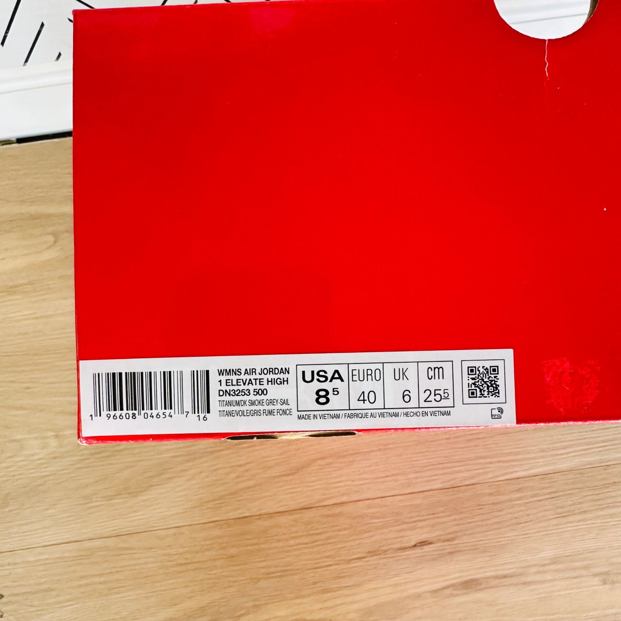 Nike ❤️Rare Air Jordan 1 Elevate Titanium 8.5 Womens Shoes Sneake Size US 8.5 / IT 38.5 - 8 Thumbnail