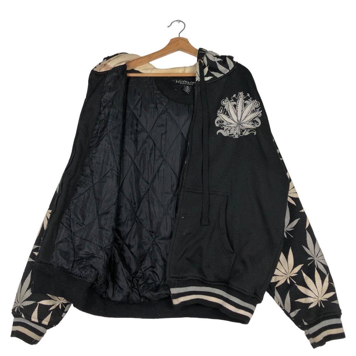 Japanese Brand 🔥Rare Big Logo Weed Logo Zipper Jacket Hoodie Victorious Size US XL / EU 56 / 4 - 10 Thumbnail