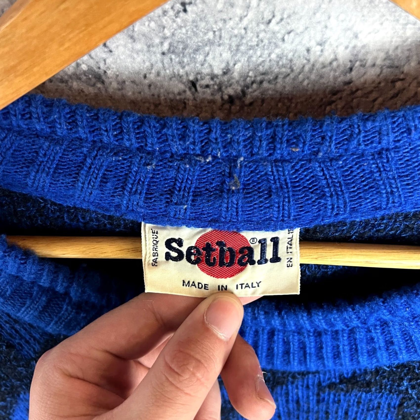 Vintage VINTAGE Setball Italy Sweater Blue Black Wool Acrylic Bold Pattern Size S Men Pullover Knits Size US S / EU 44-46 / 1 - 4 Thumbnail
