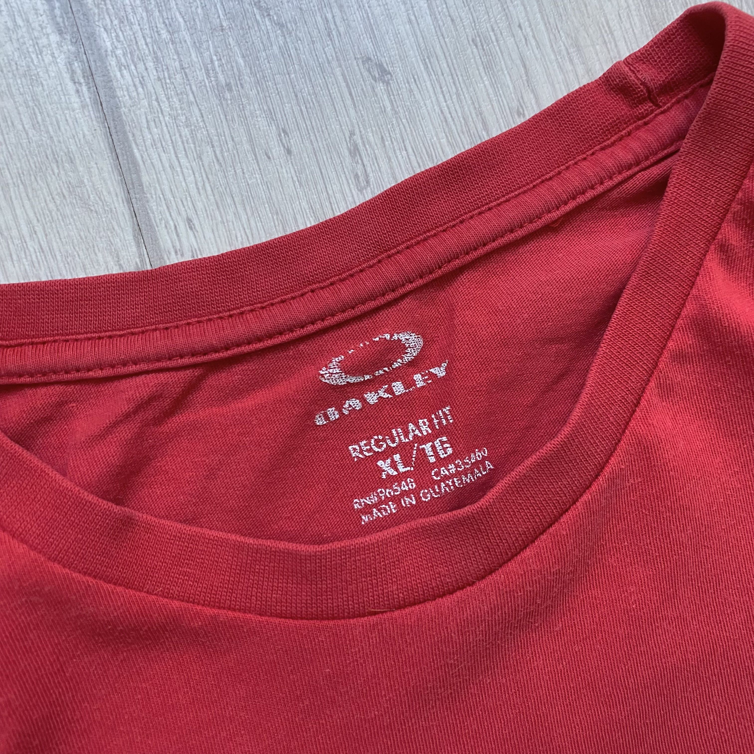 Oakley Vintage Faded Oakley tee Y2K I love NY New York Size US XL / EU 56 / 4 - 4 Thumbnail